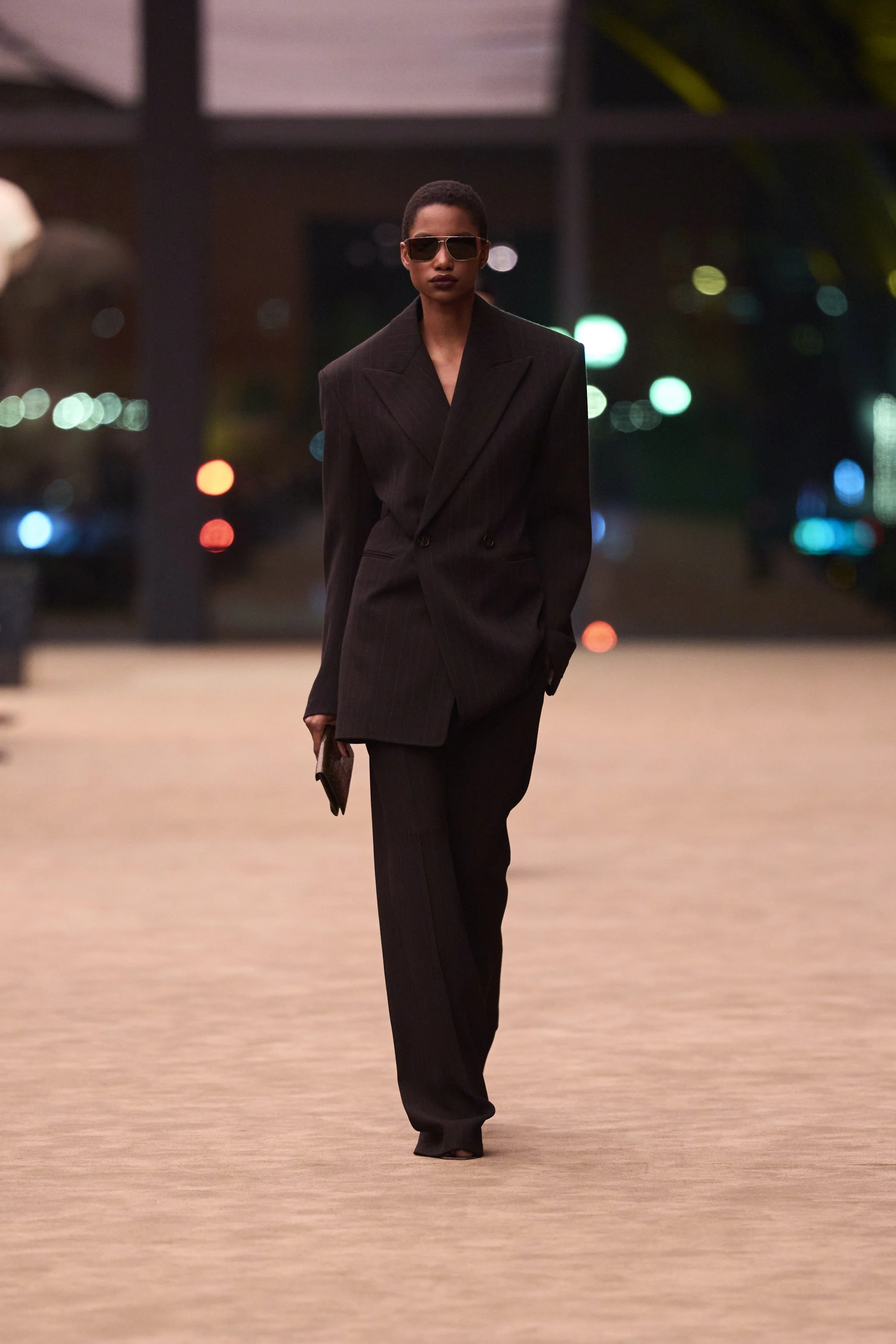  LOOK 7 
