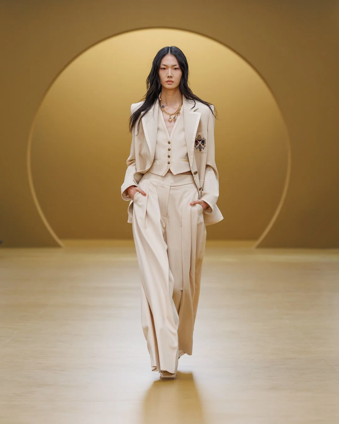  Look 2 
