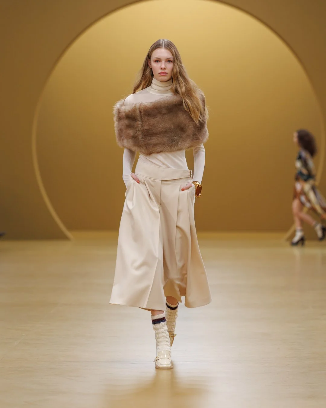  Look 4 