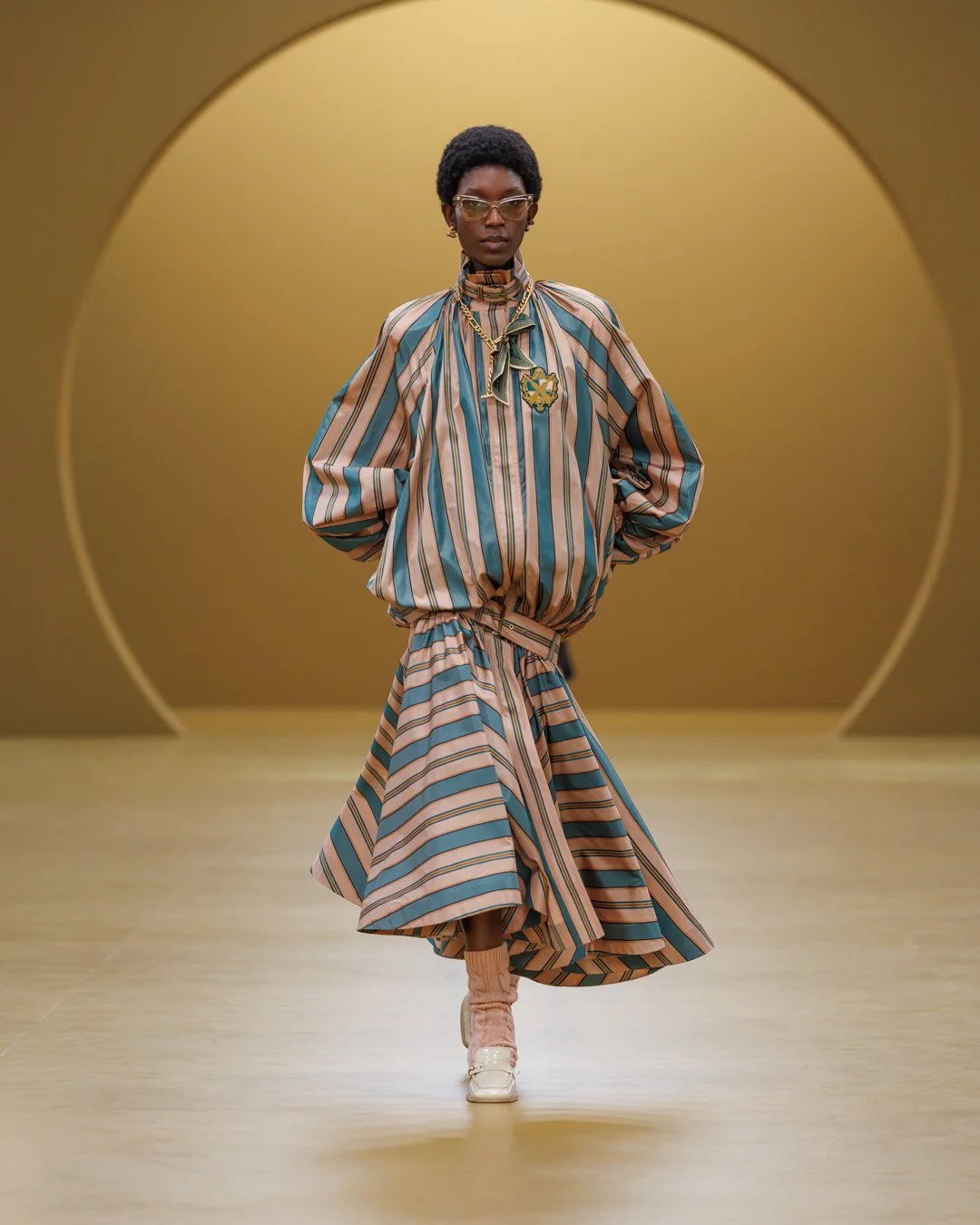 Look 9 