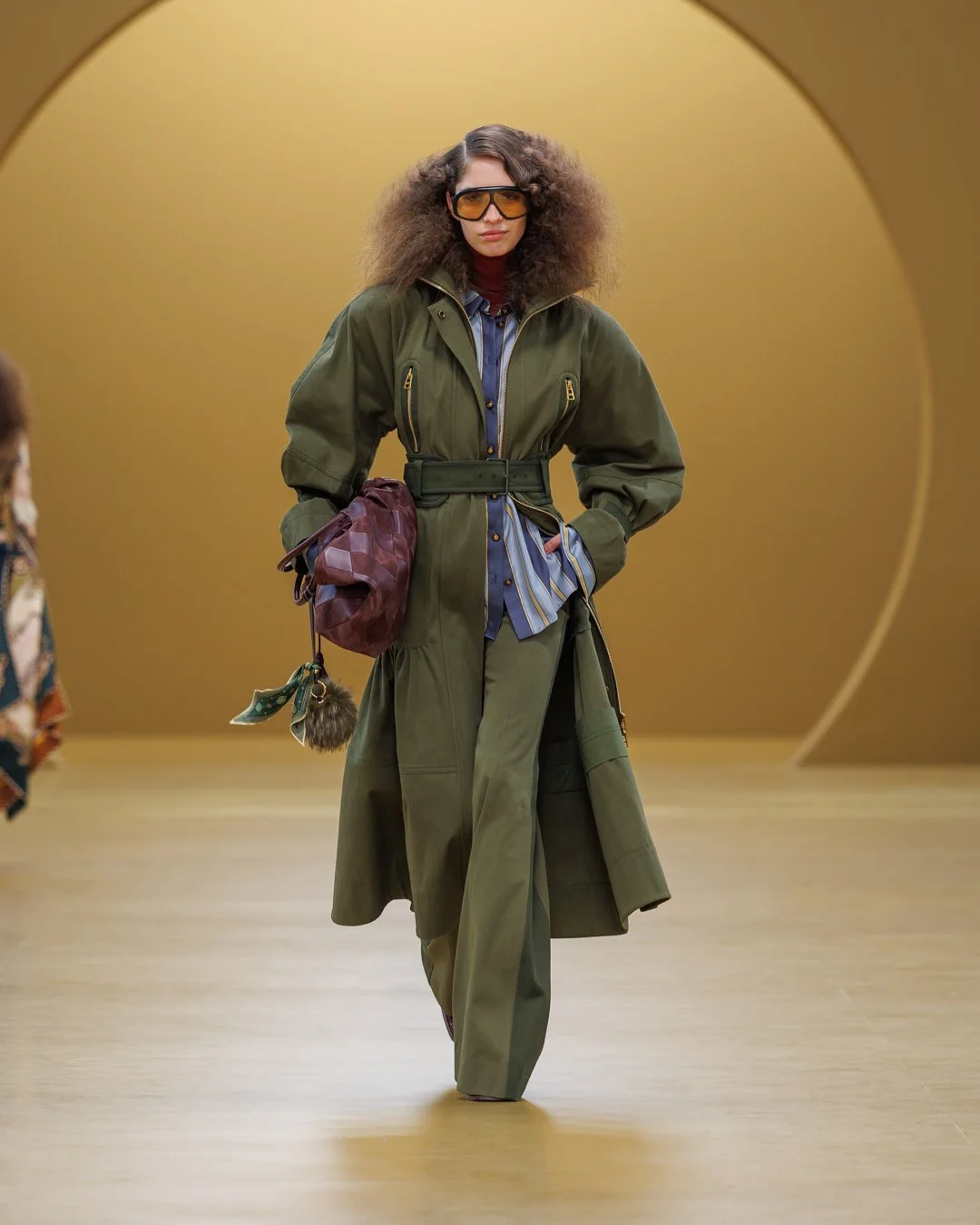  Look 15 