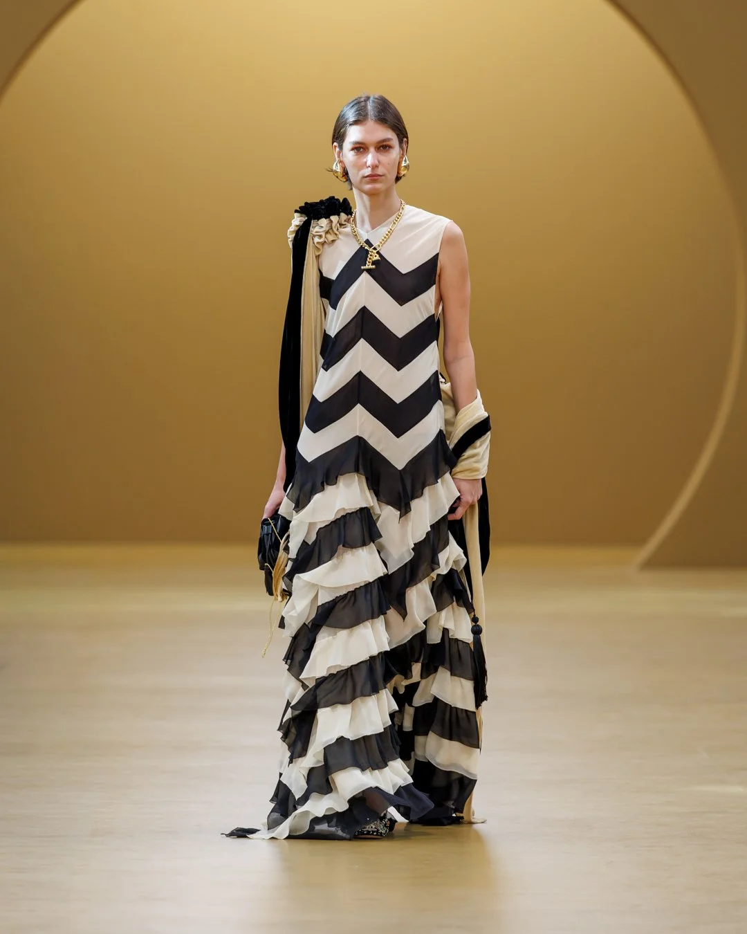  Look 41 
