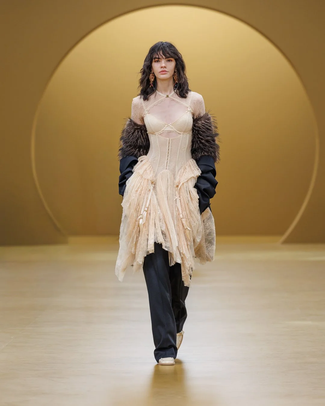  Look 47 