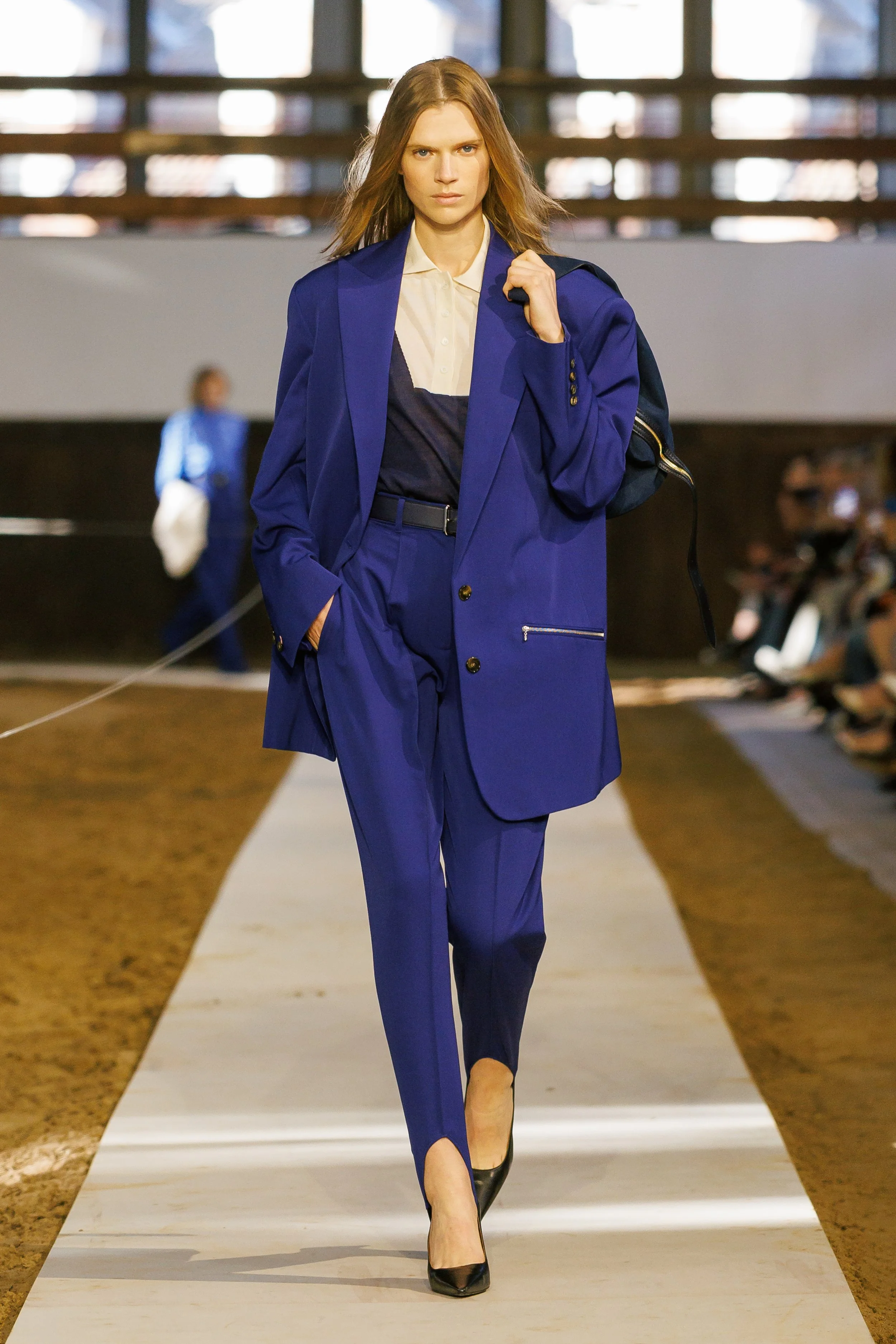  Look 26 
