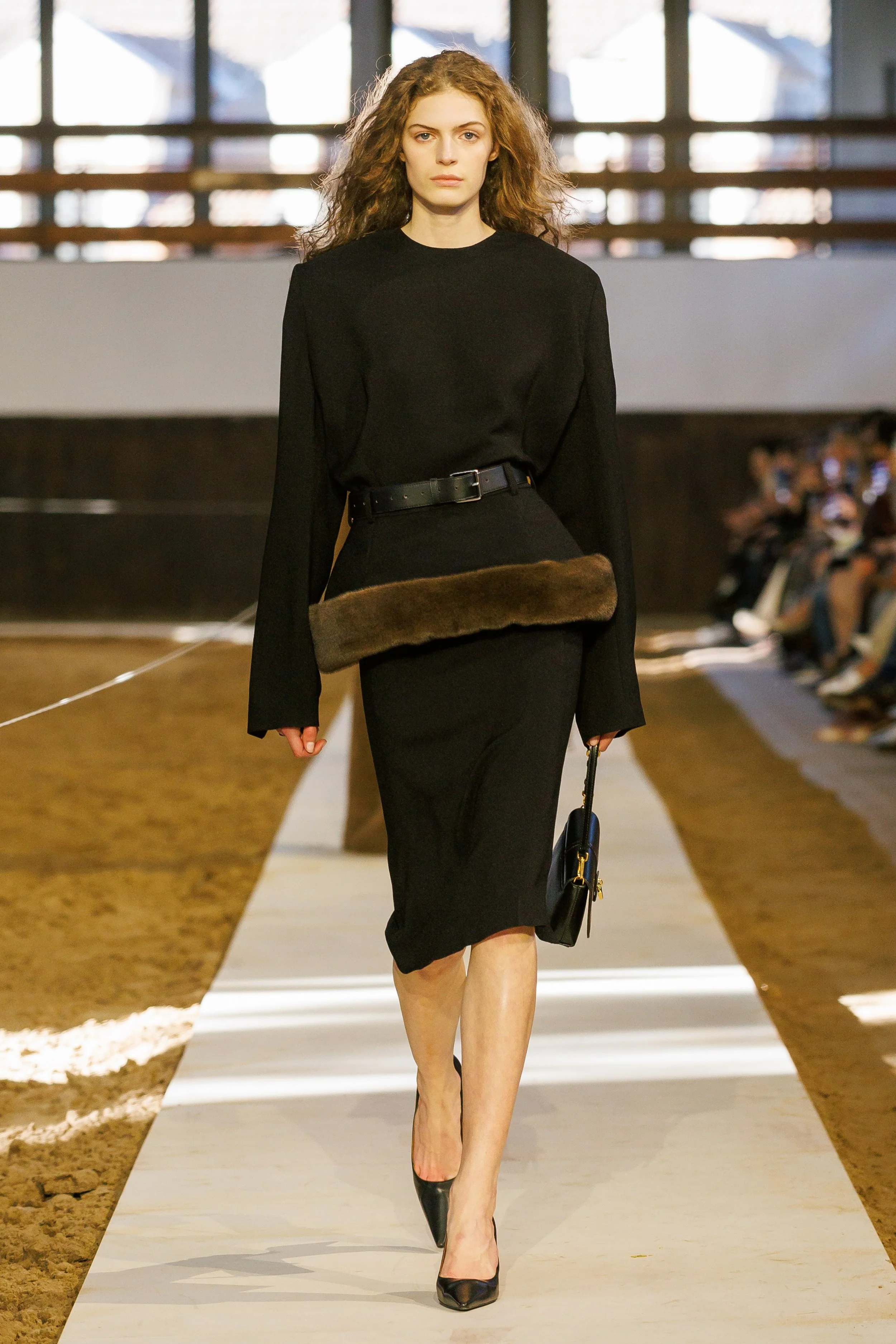  Look 2 