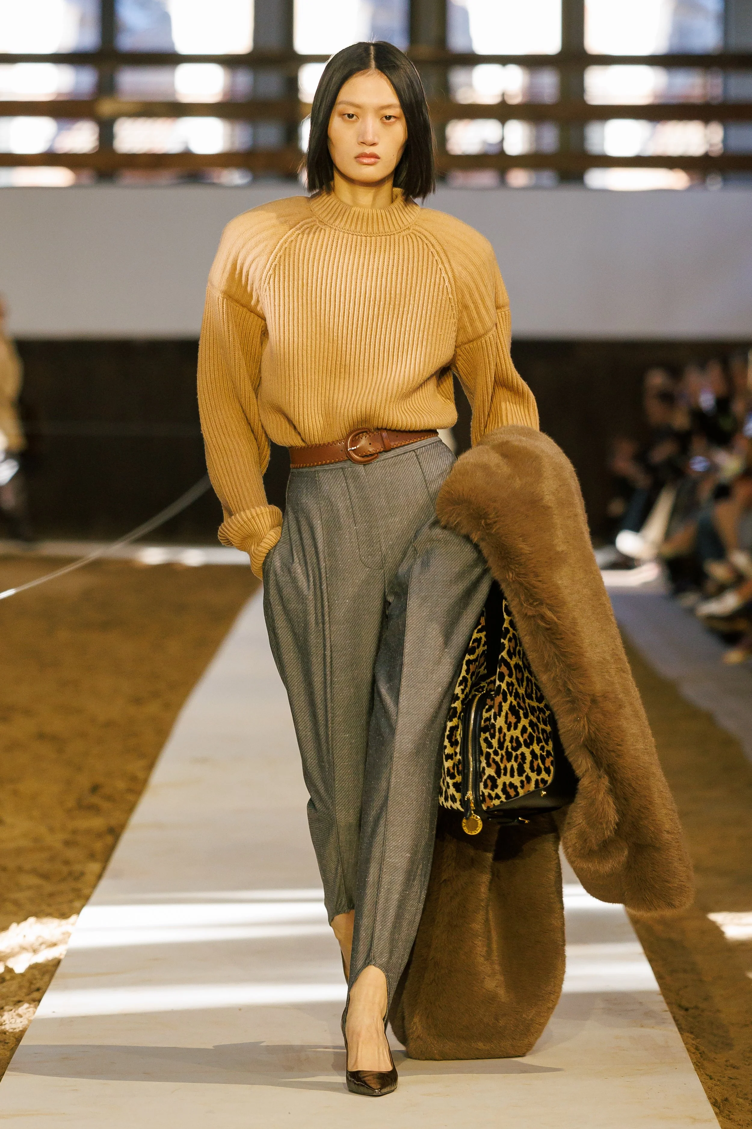  Look 8 