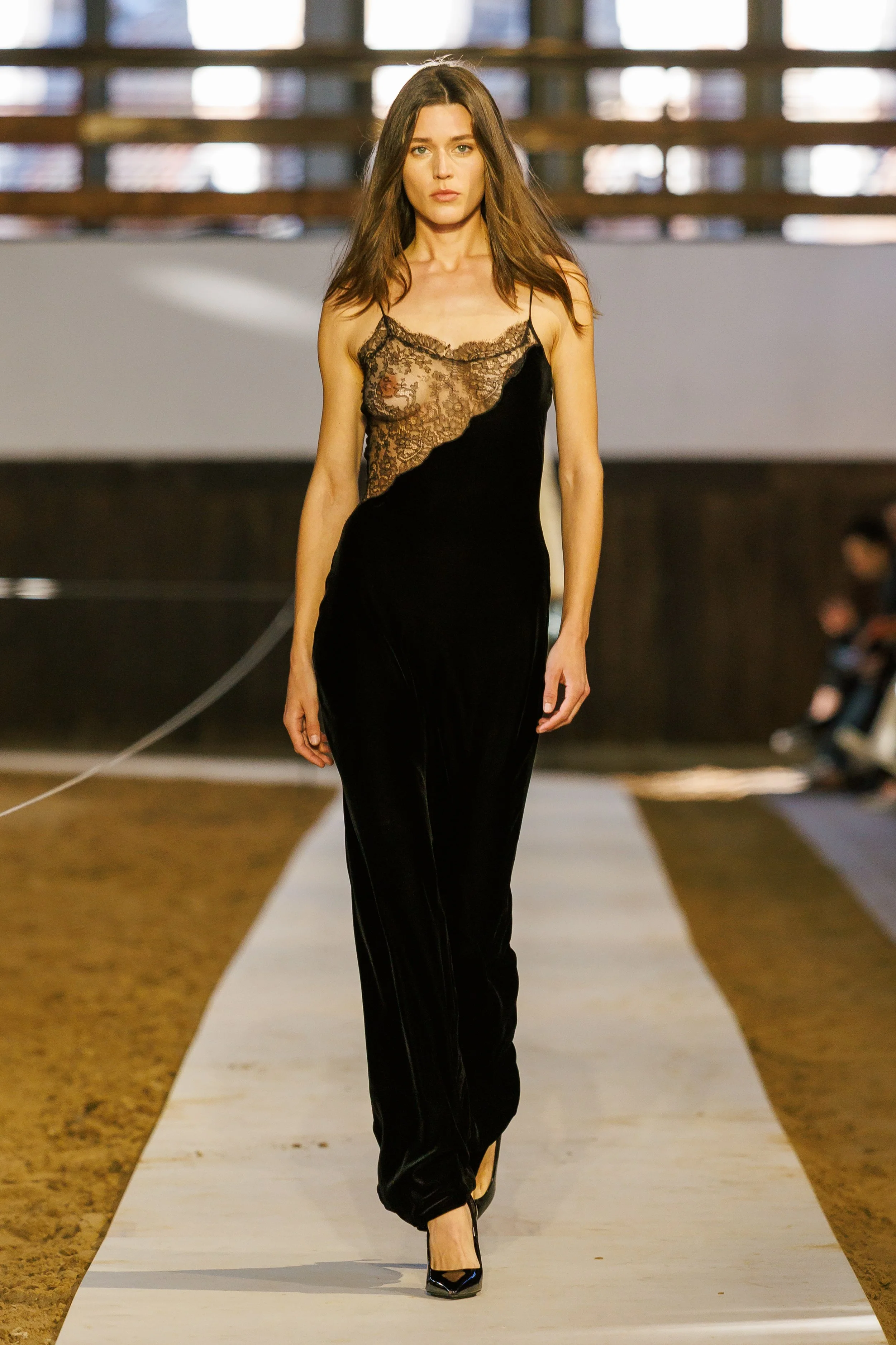  Look 38 