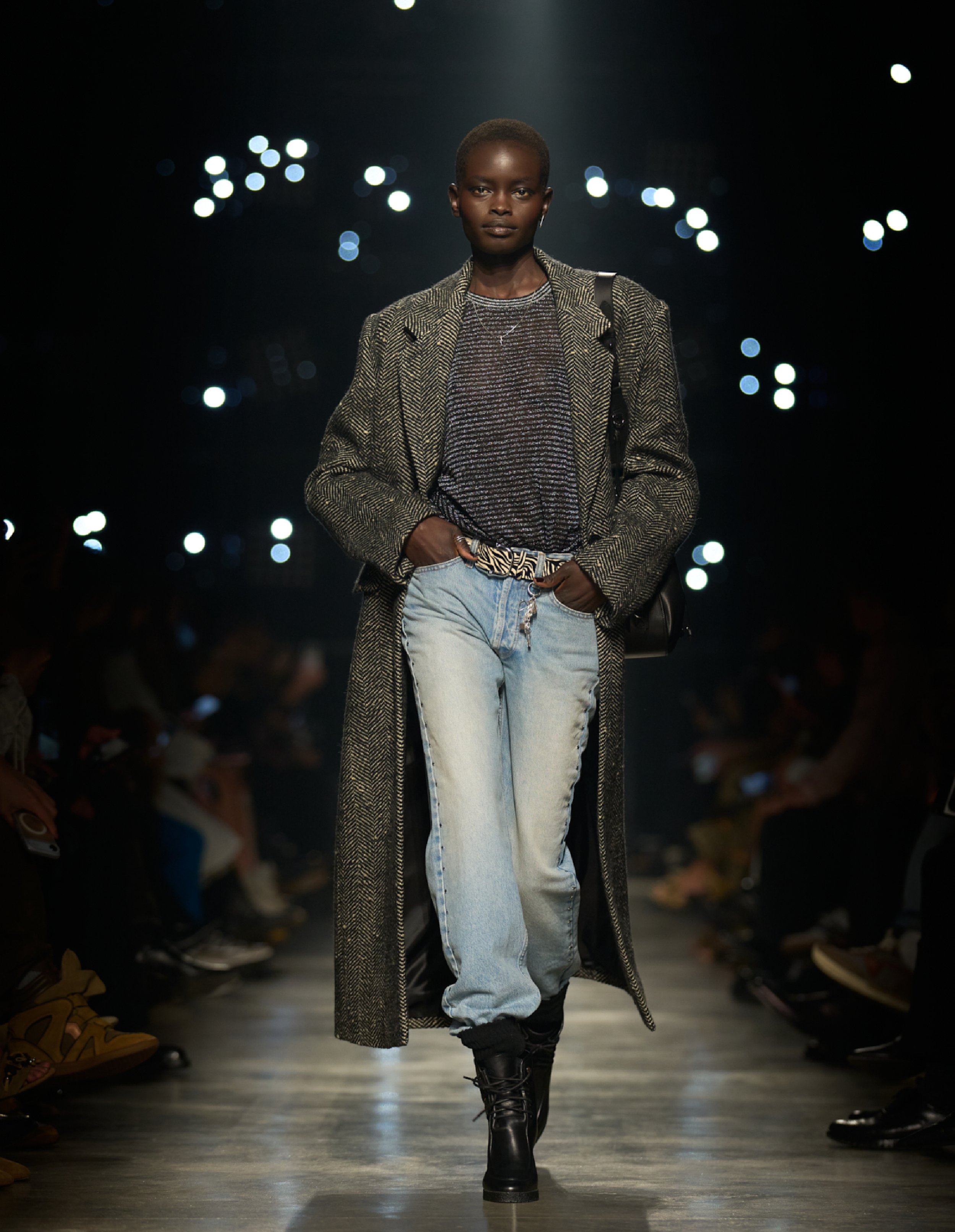  Look 03 