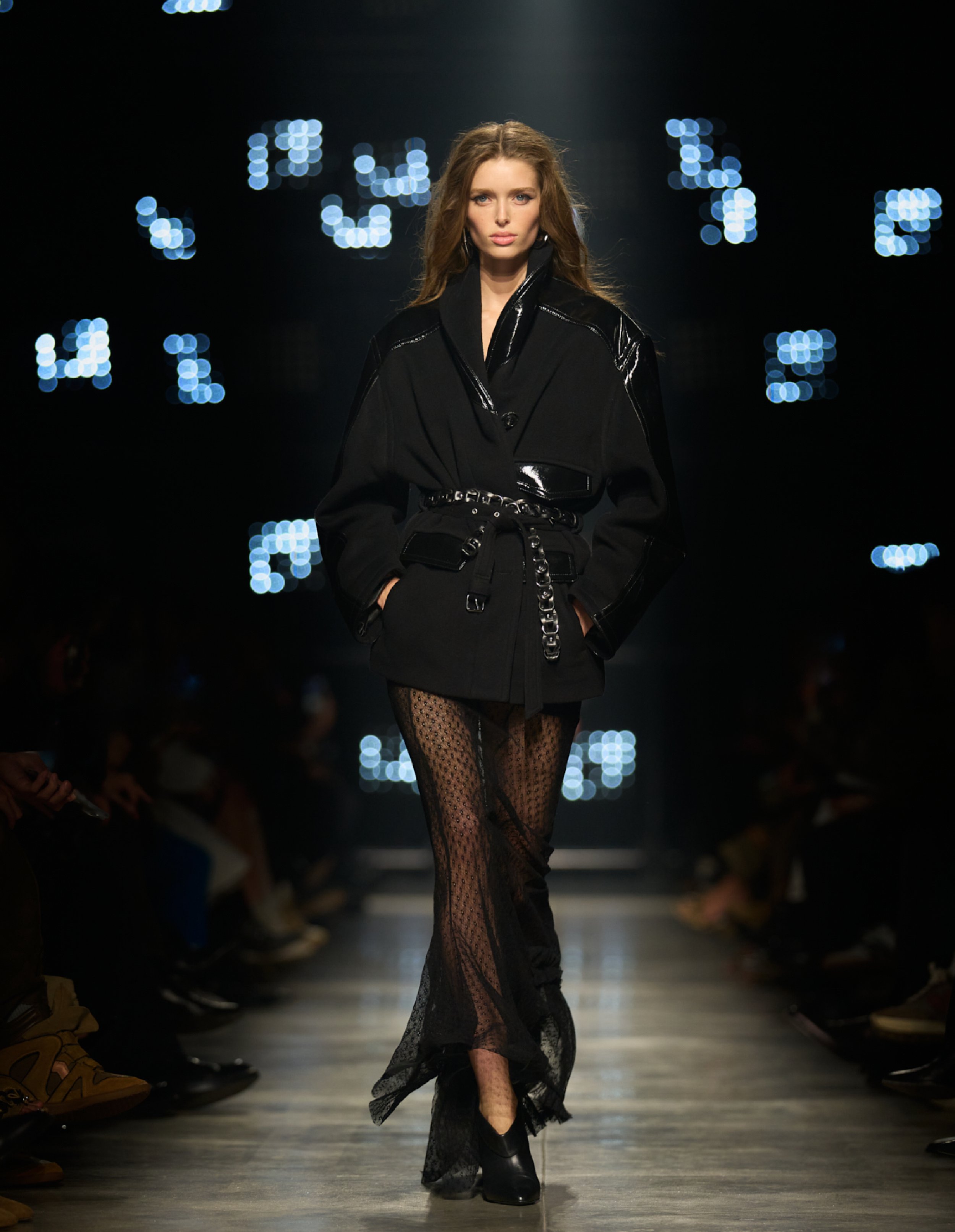  Look 11 