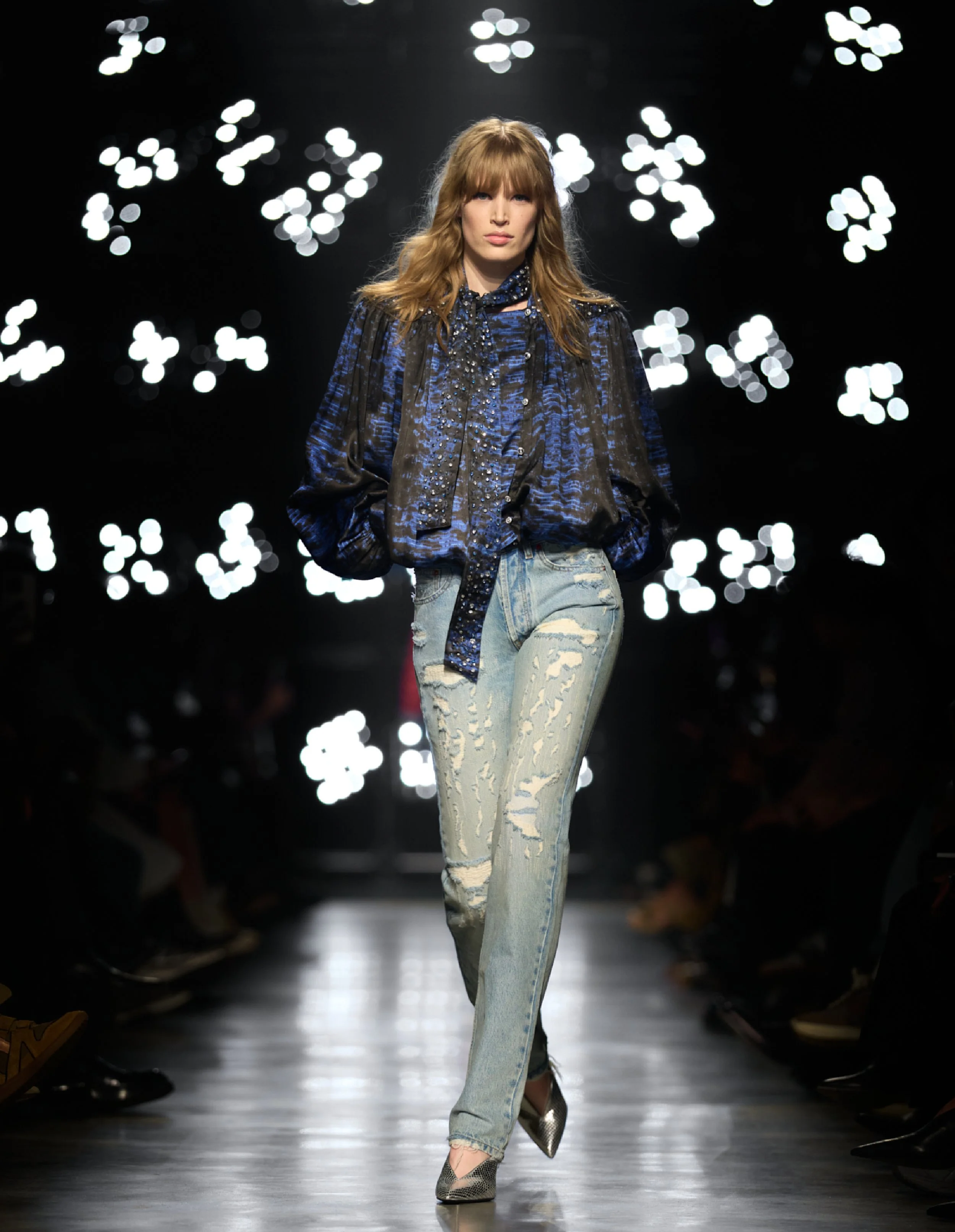  Look 17 