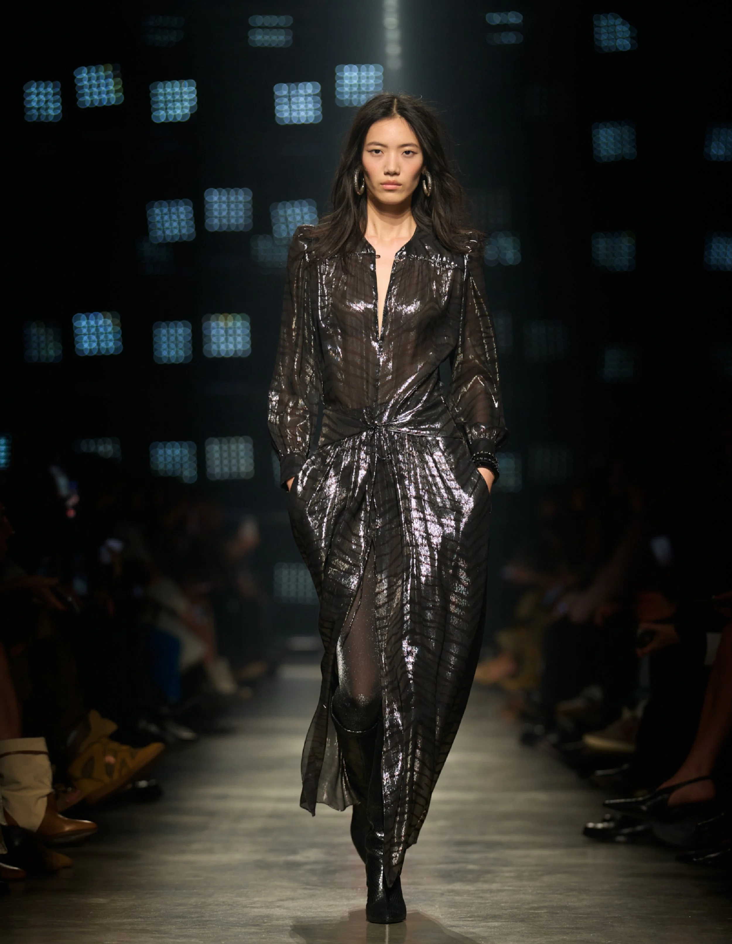  Look 43 