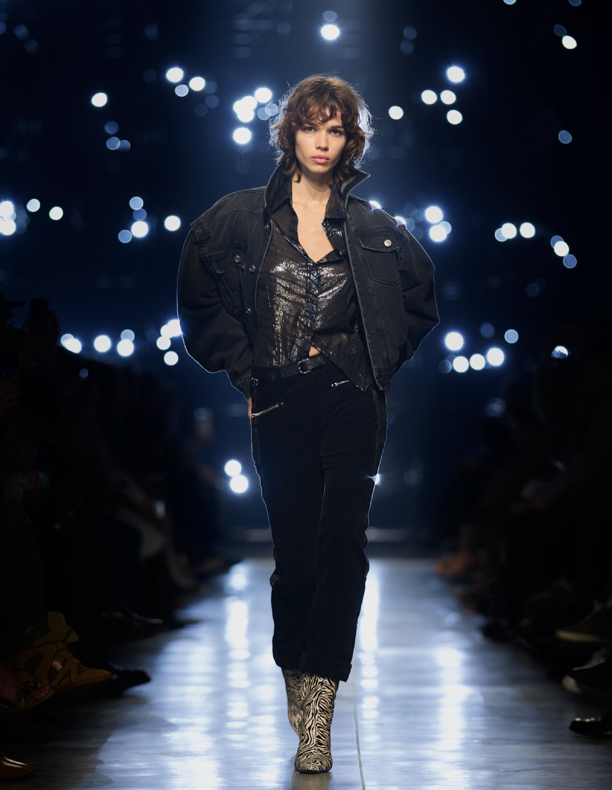  Look 52 