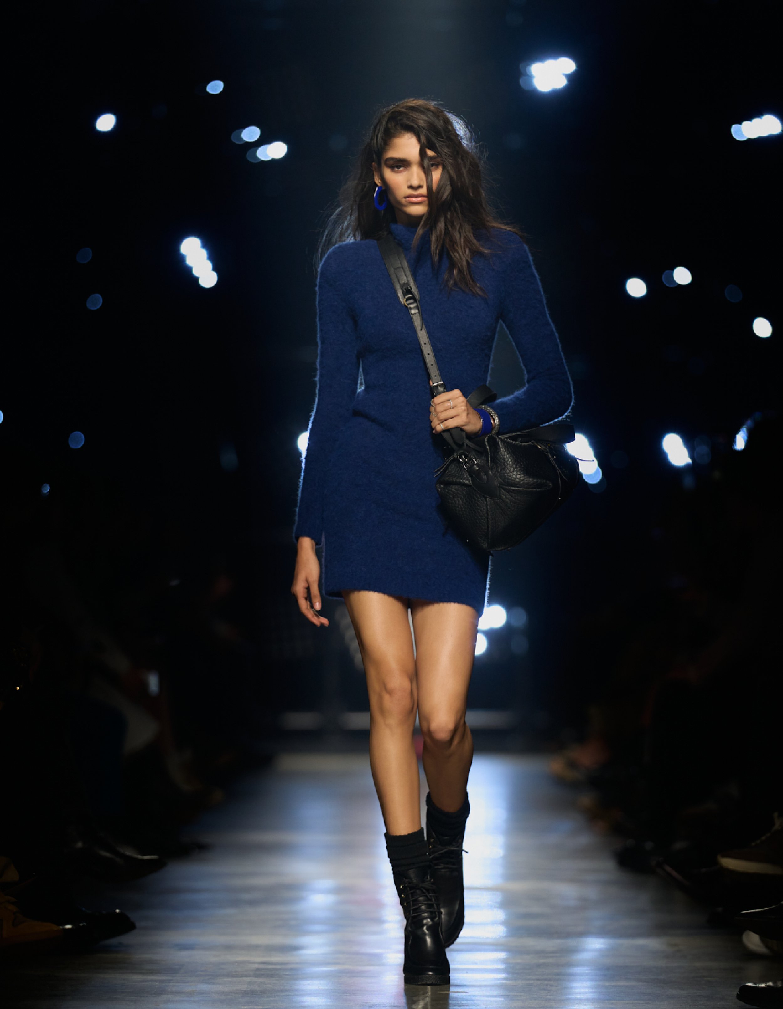  Look 53 