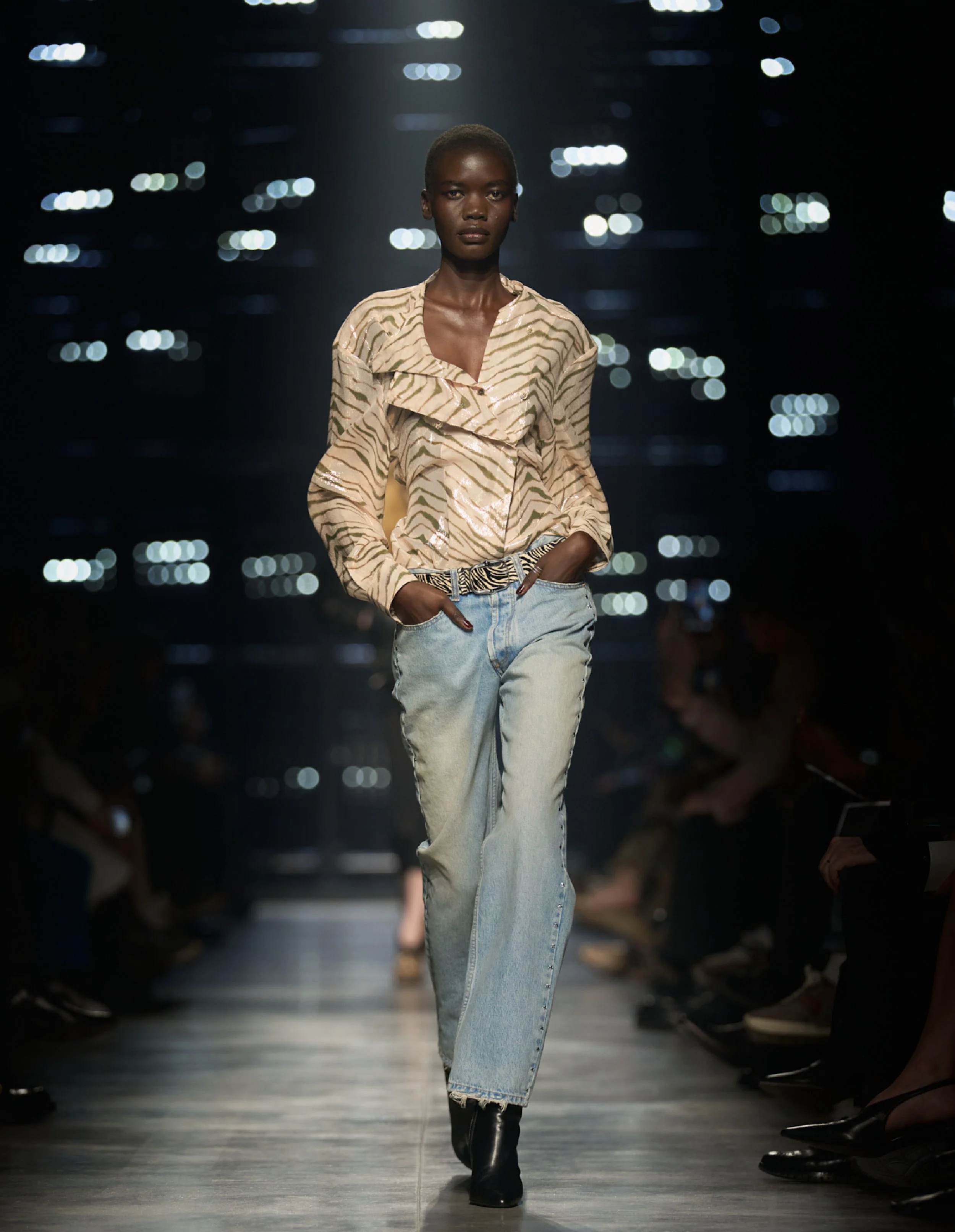  Look 62 