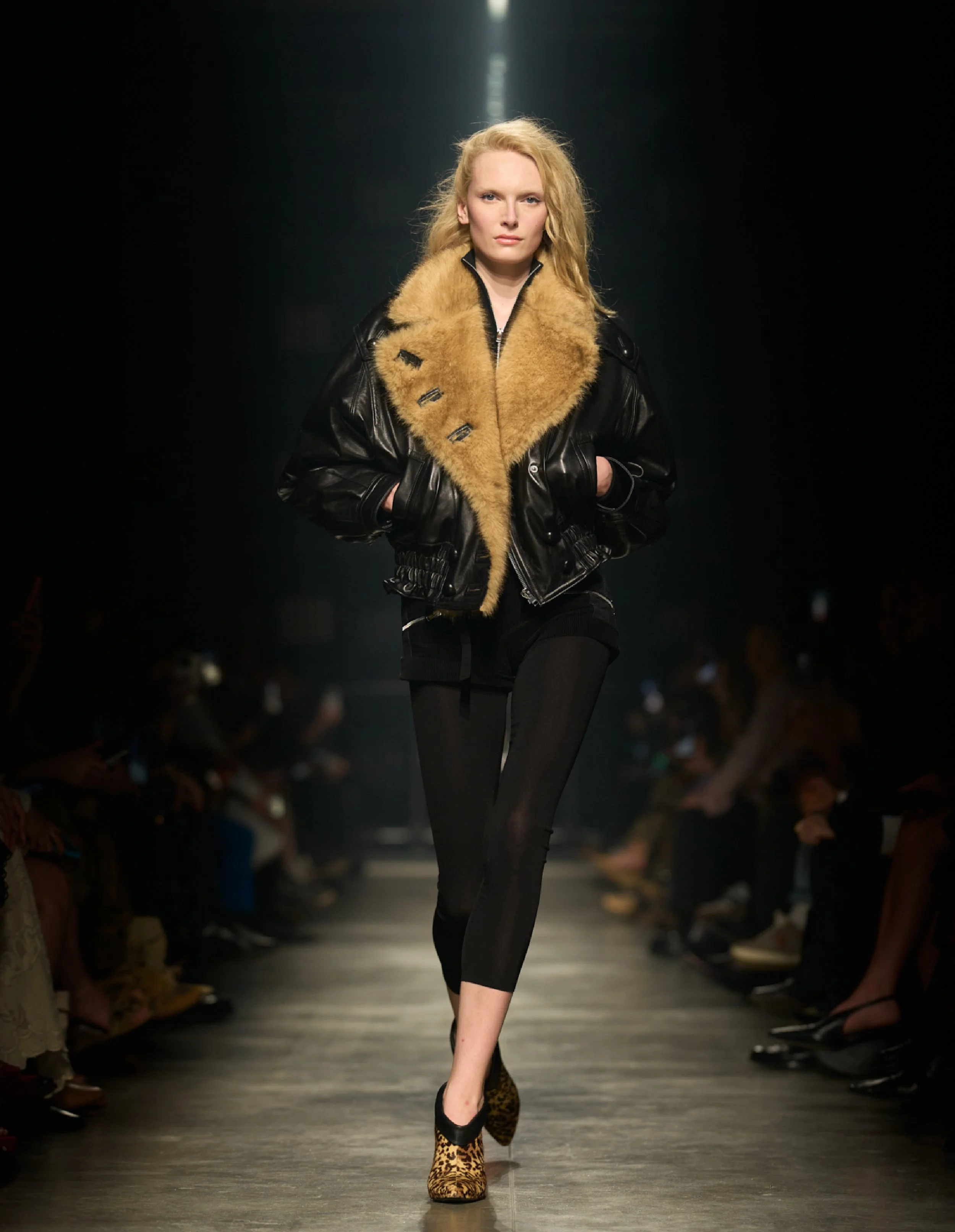  Look 63 