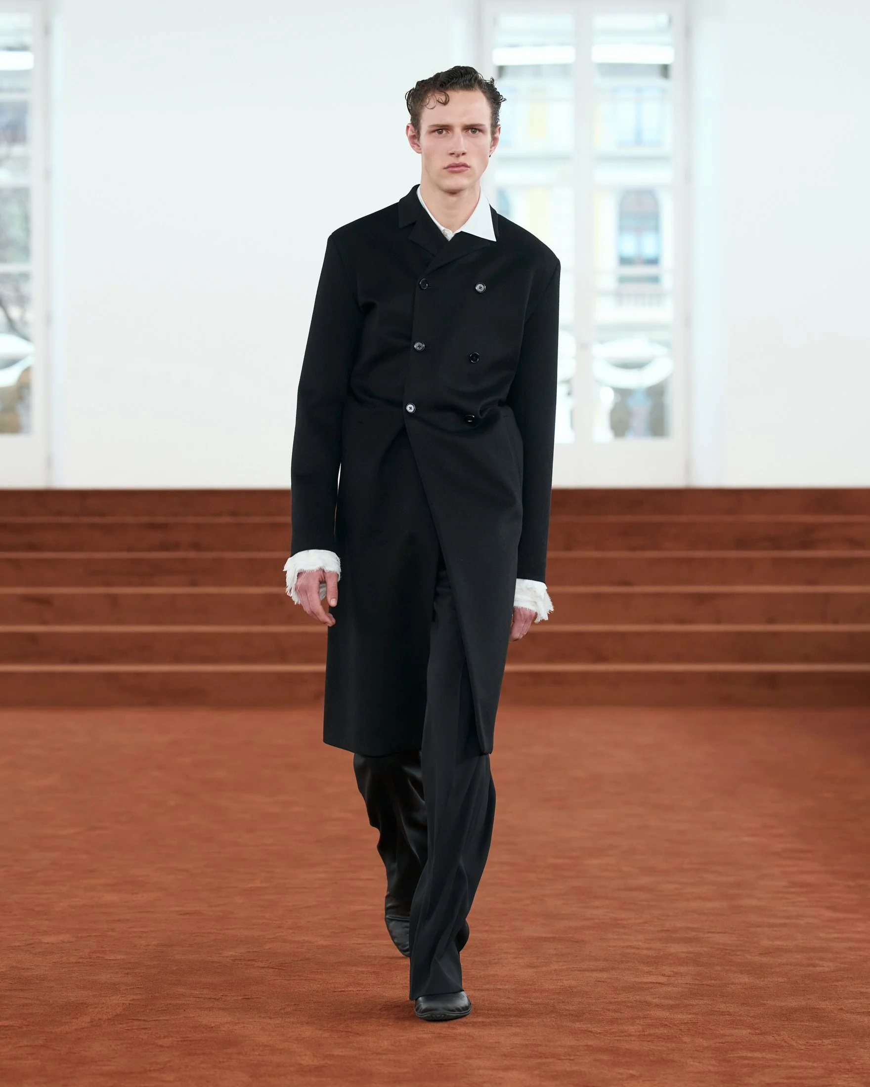  Look 56 
