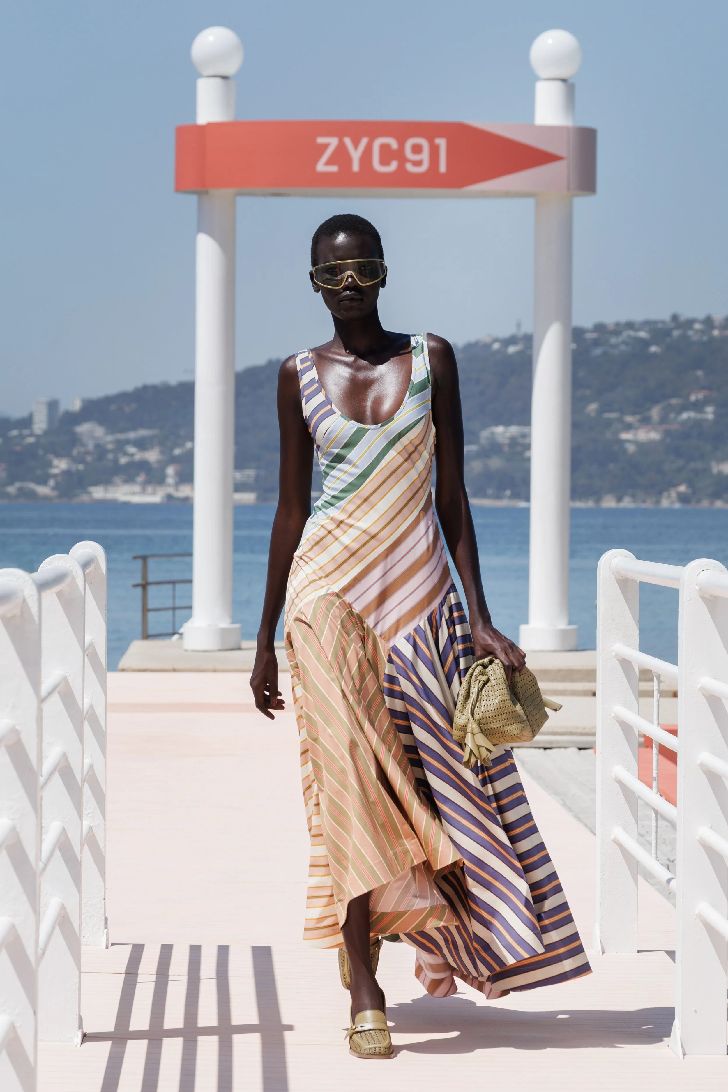  Look 20 