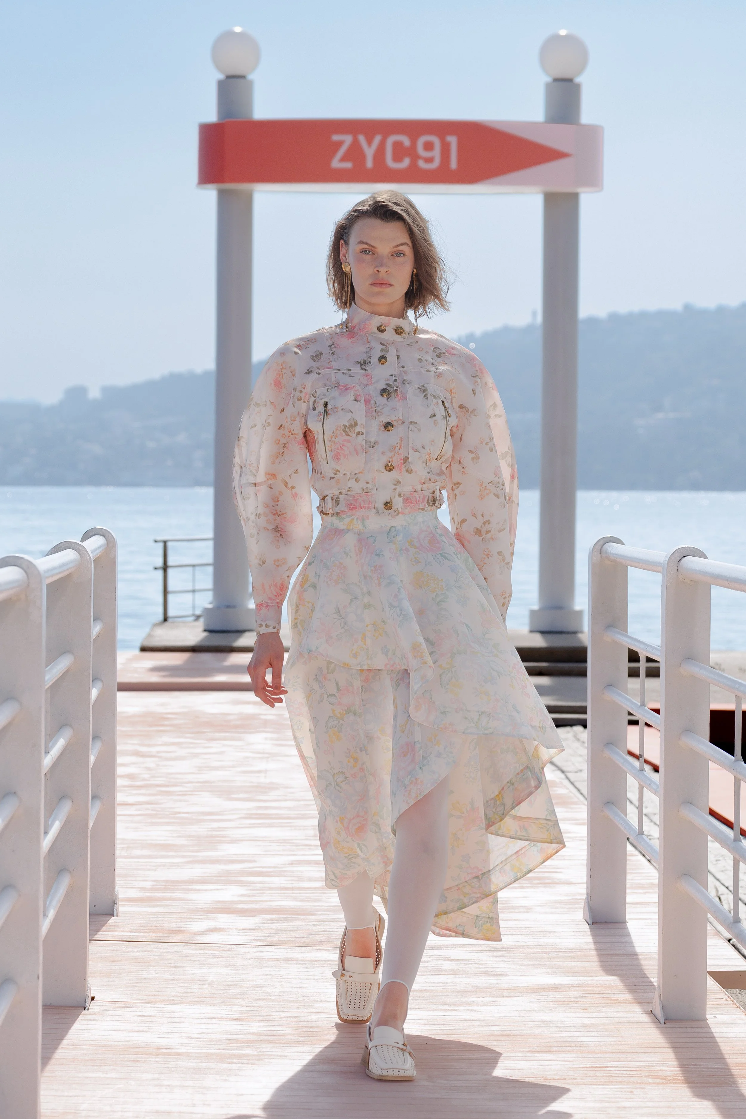  Look 30 