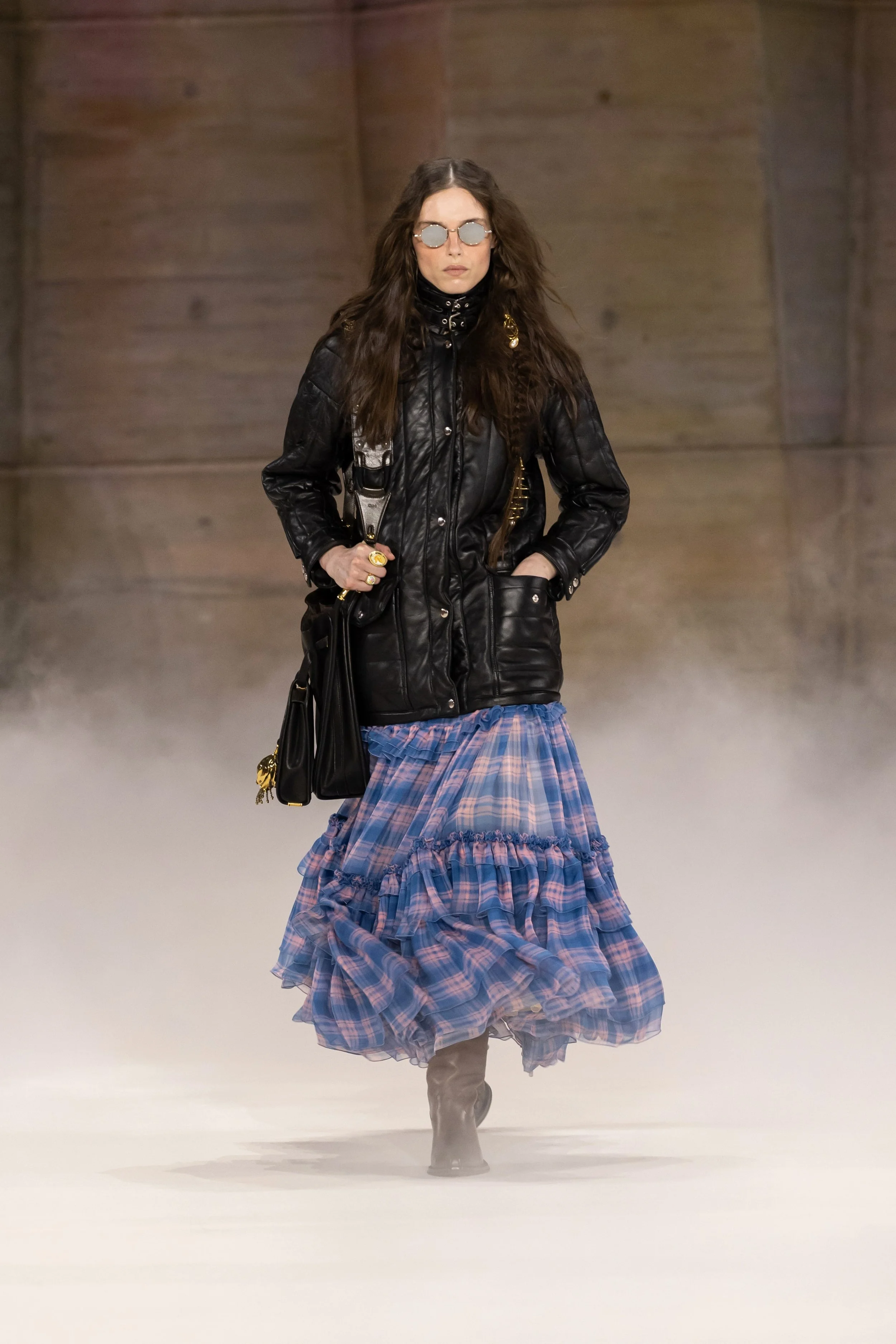  Look 15 