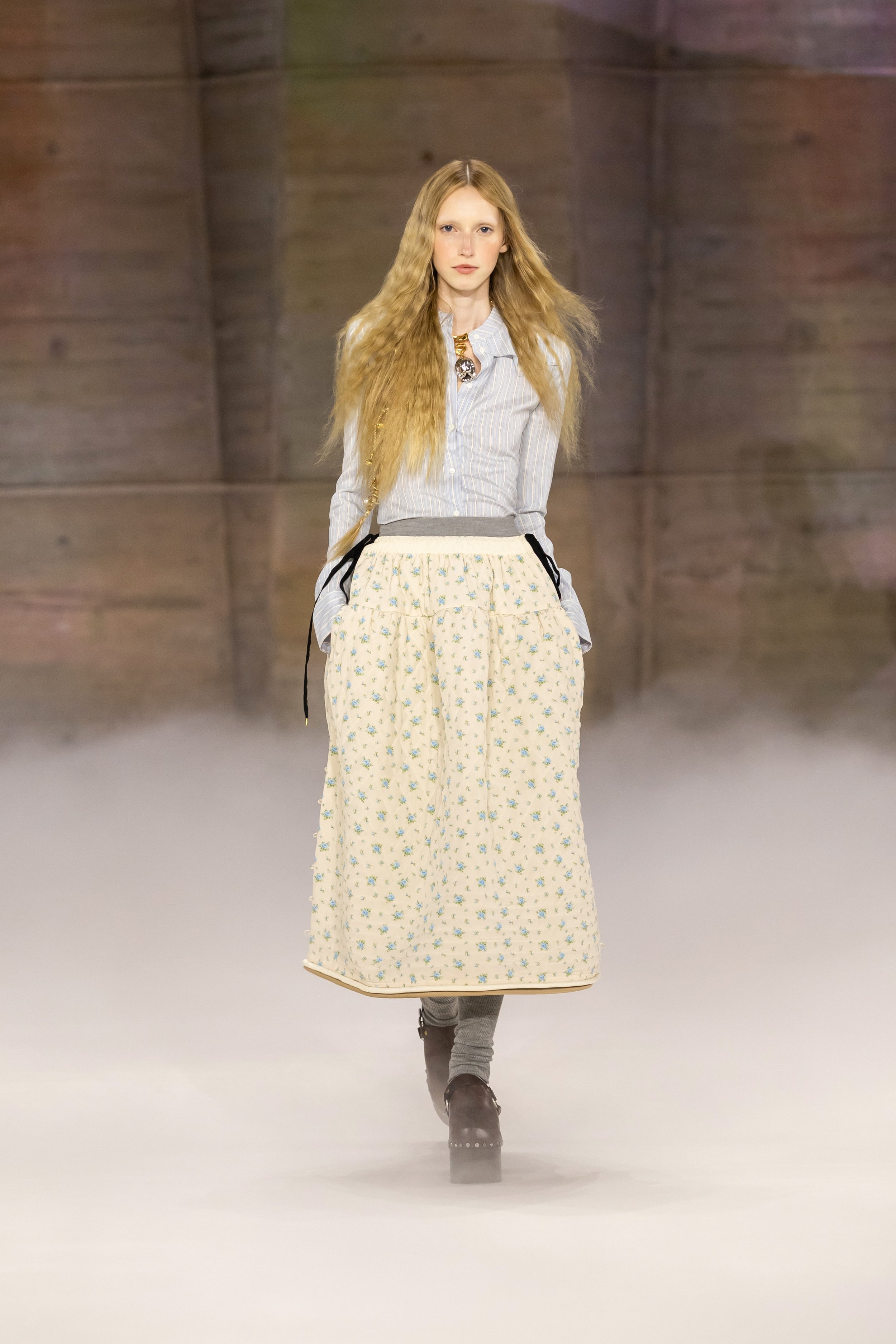  Look 18 