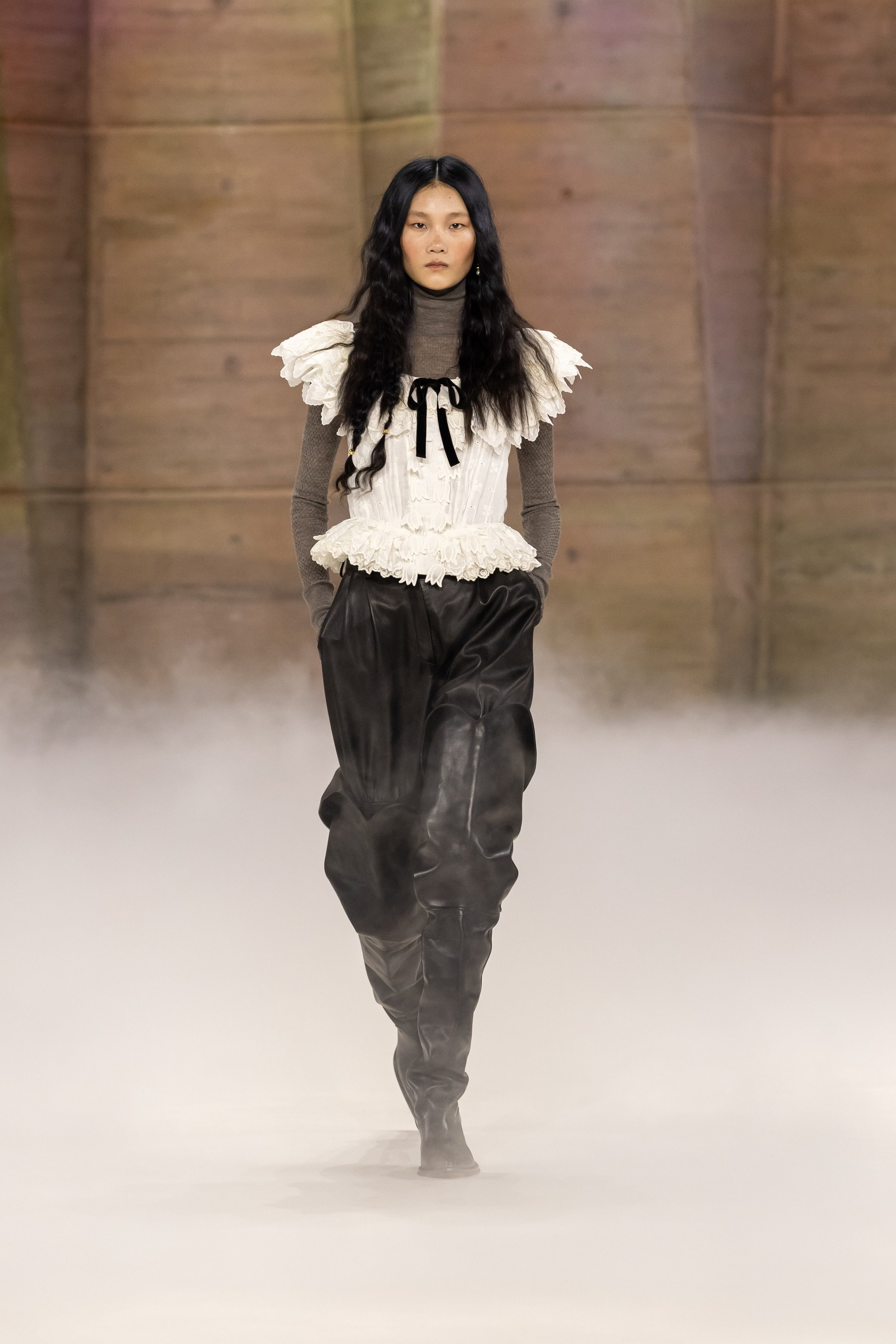  Look 46 