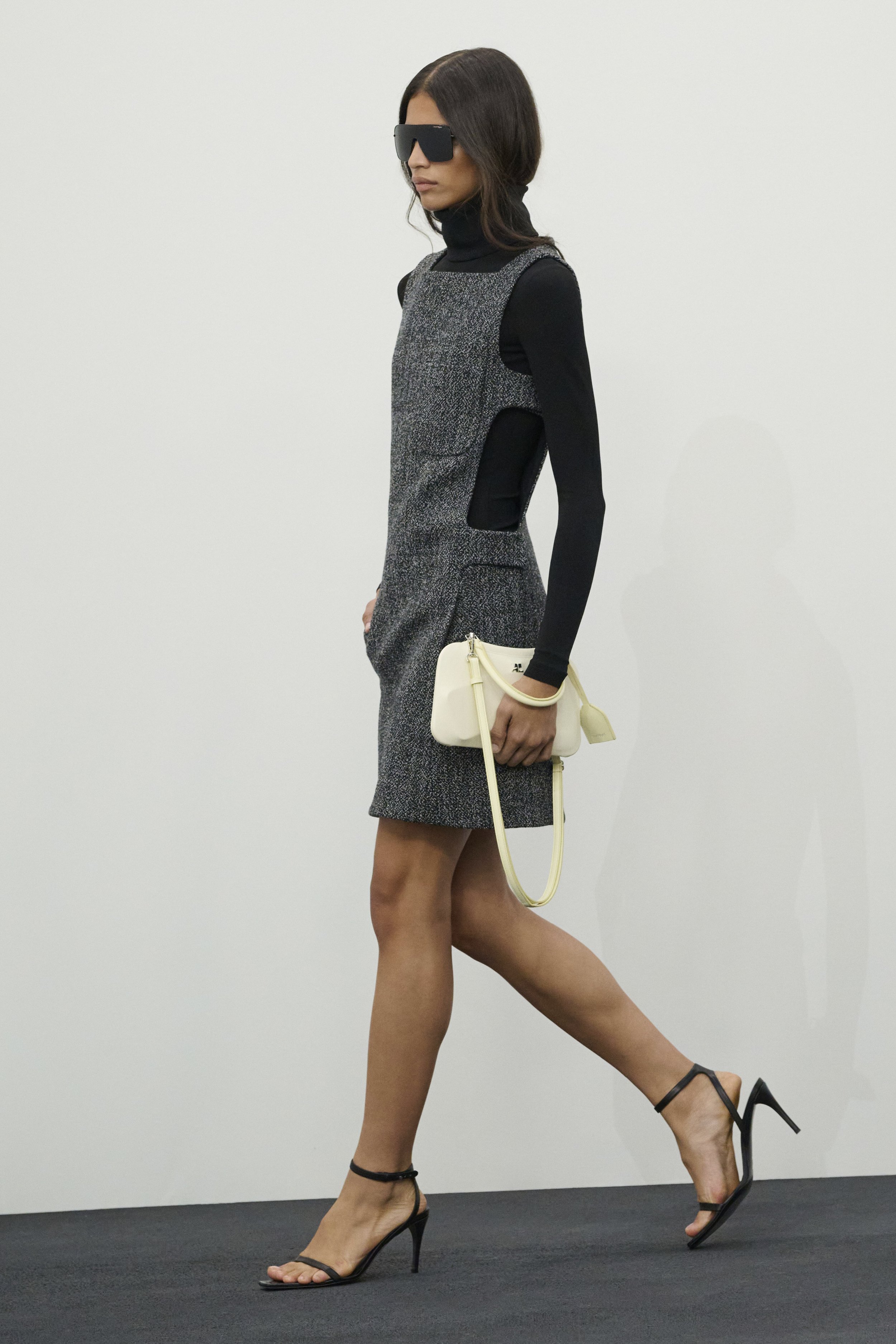  Look 15 