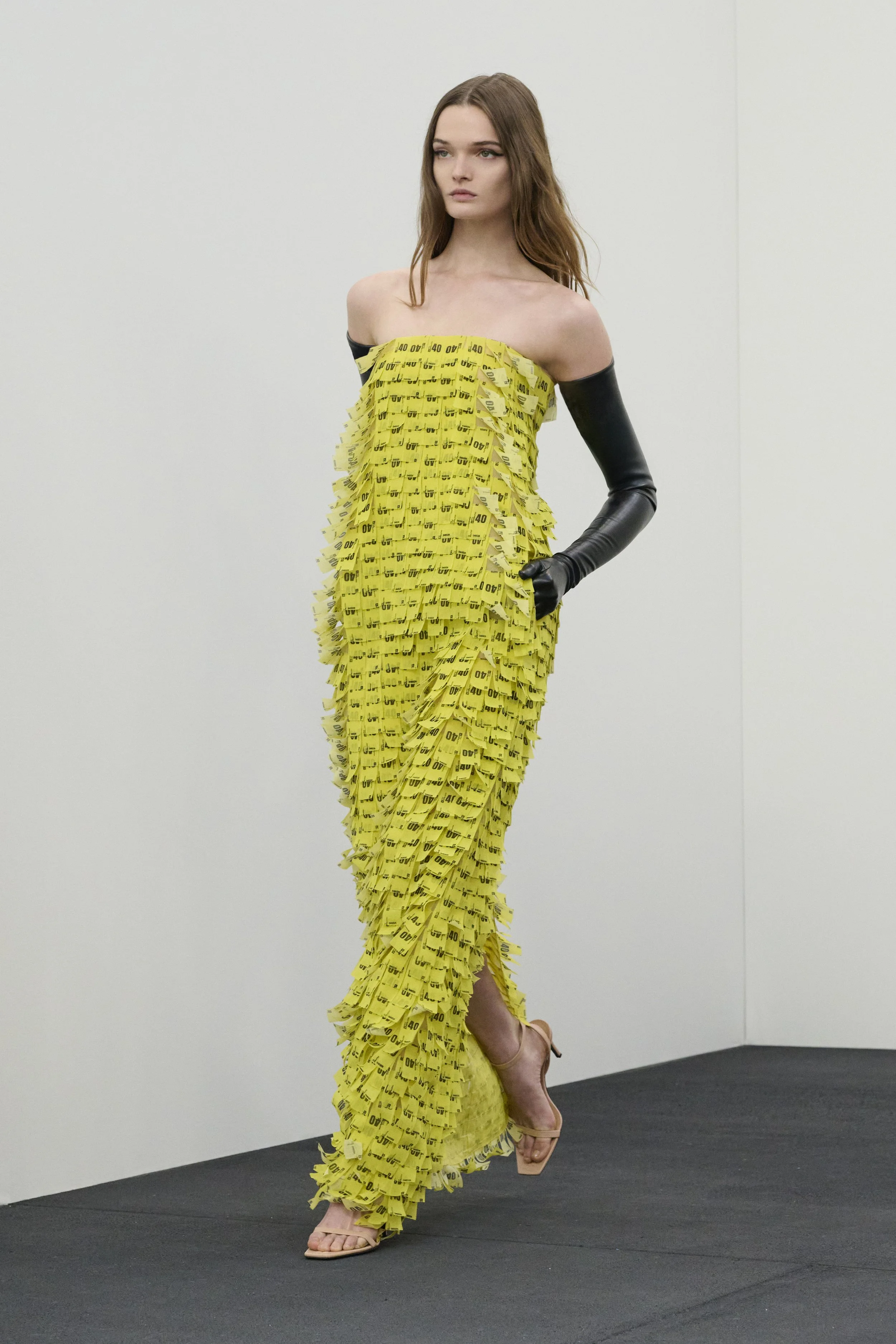  Look 29 