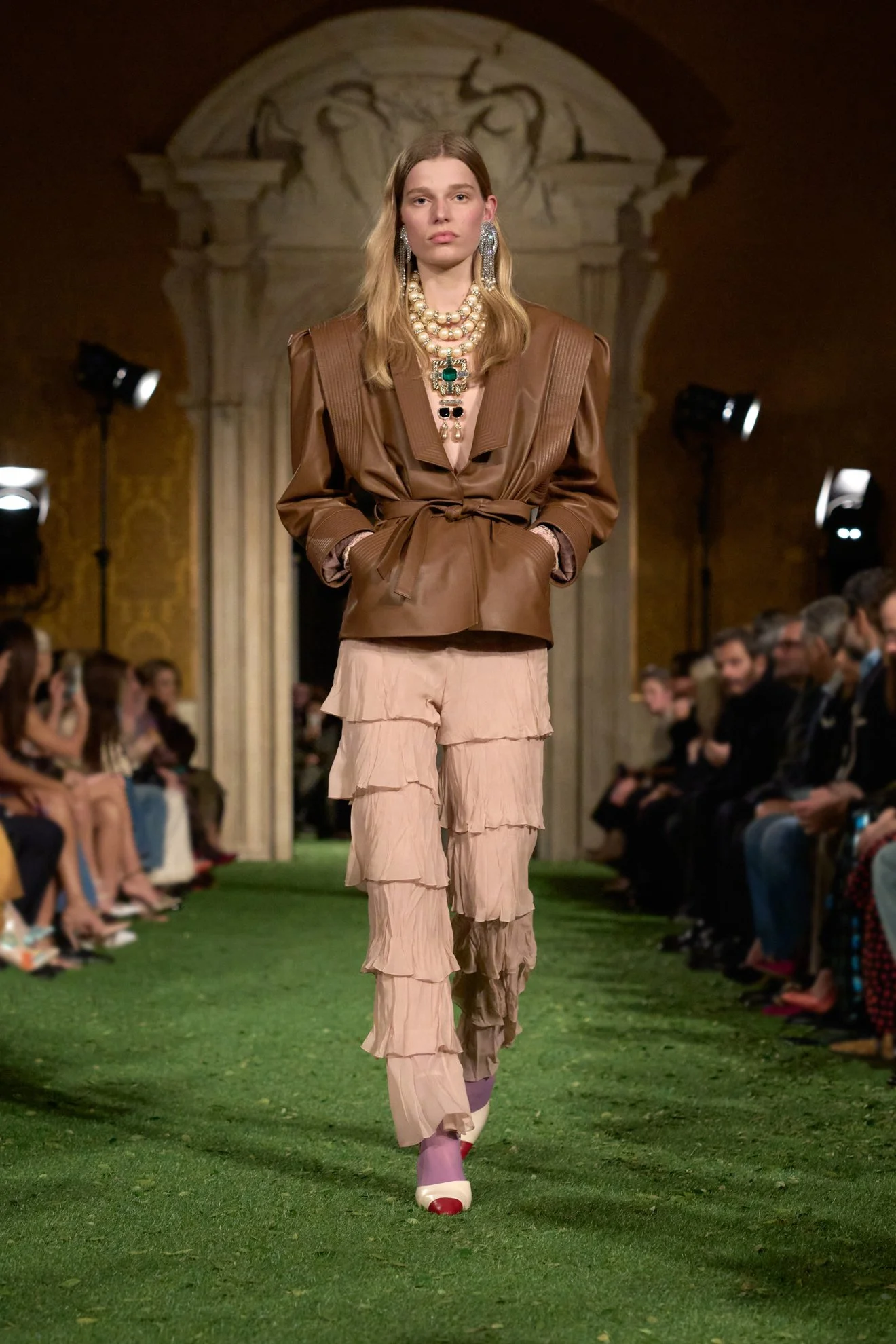  Look 03 