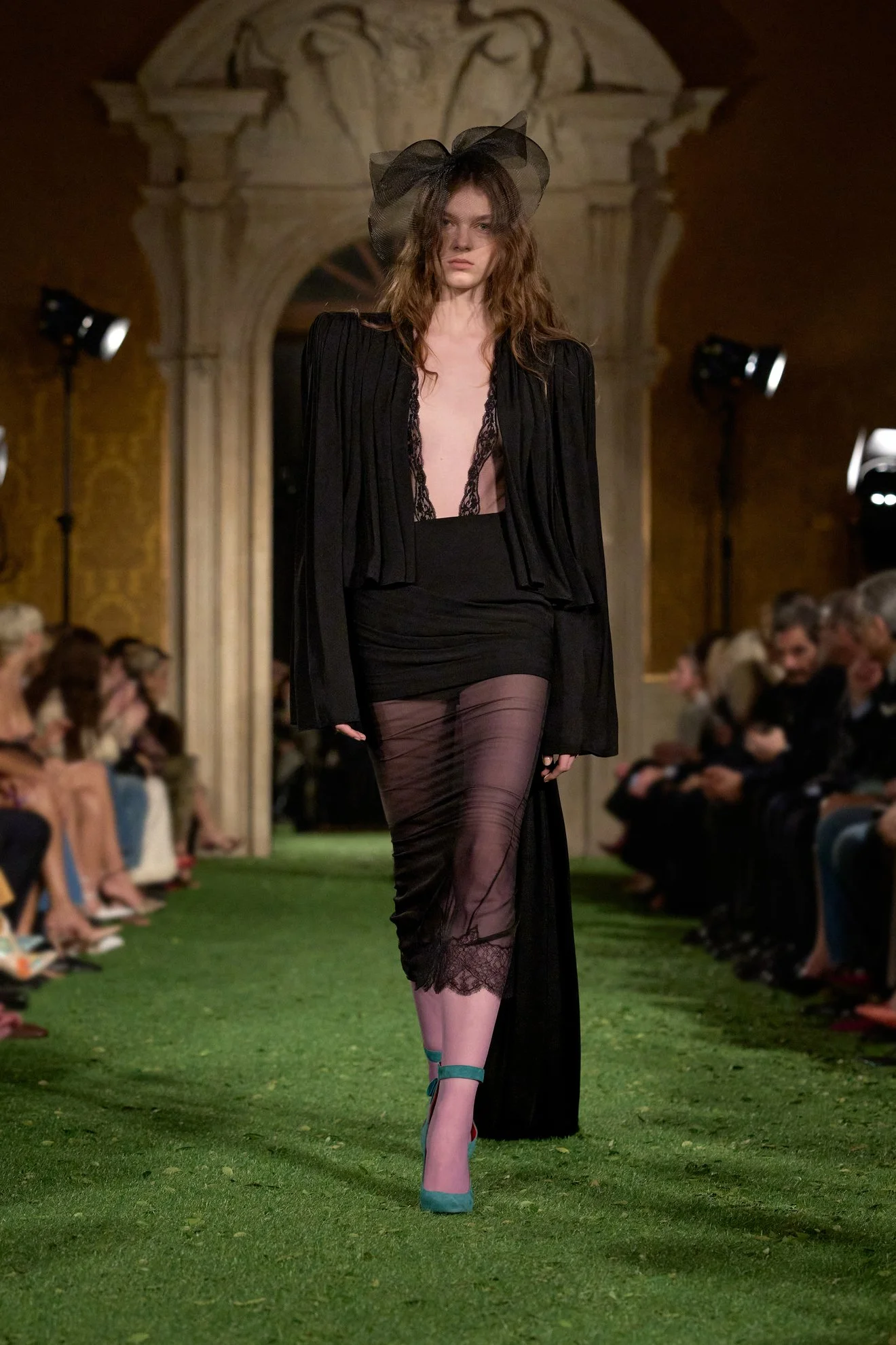  Look 11 