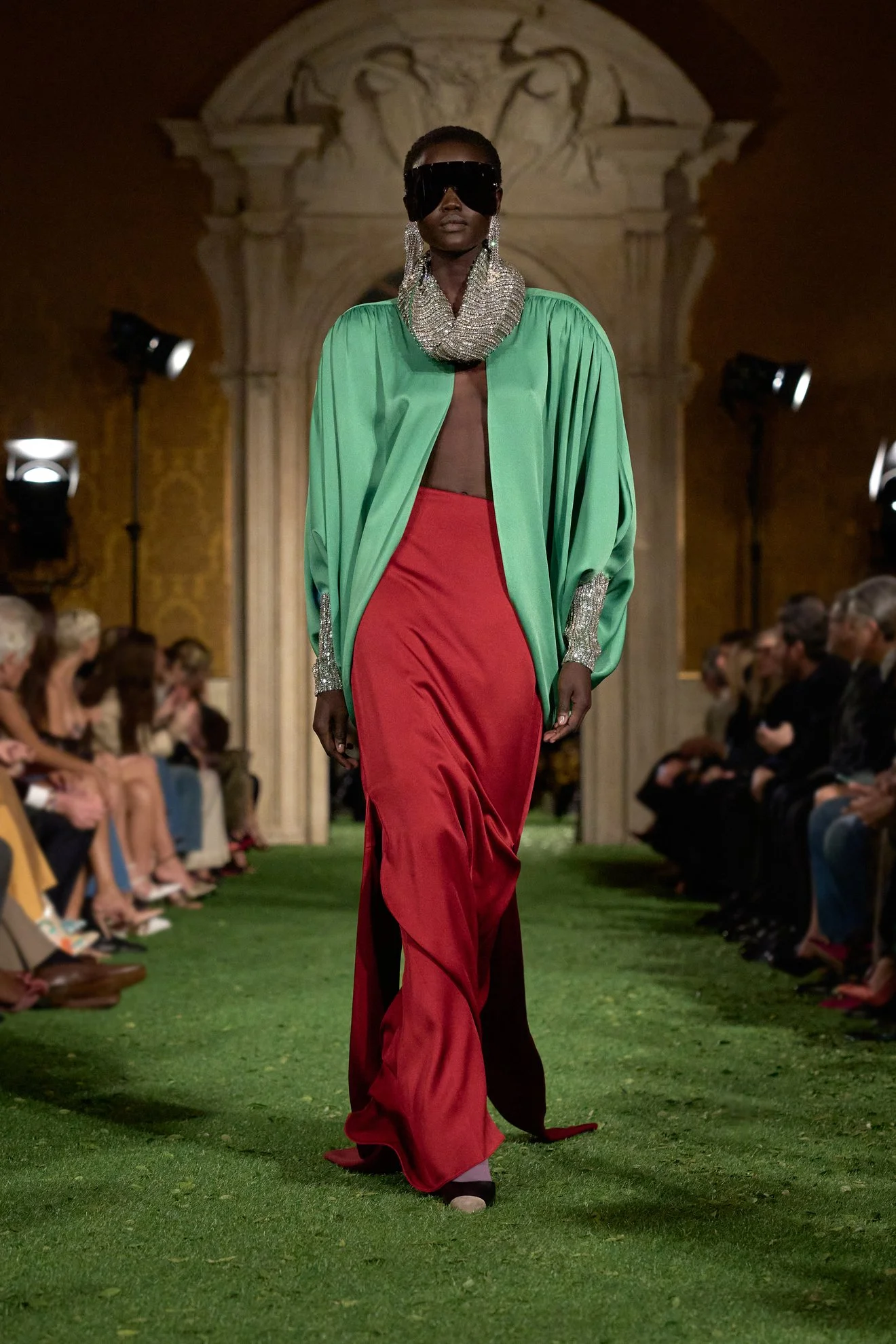  Look 12 