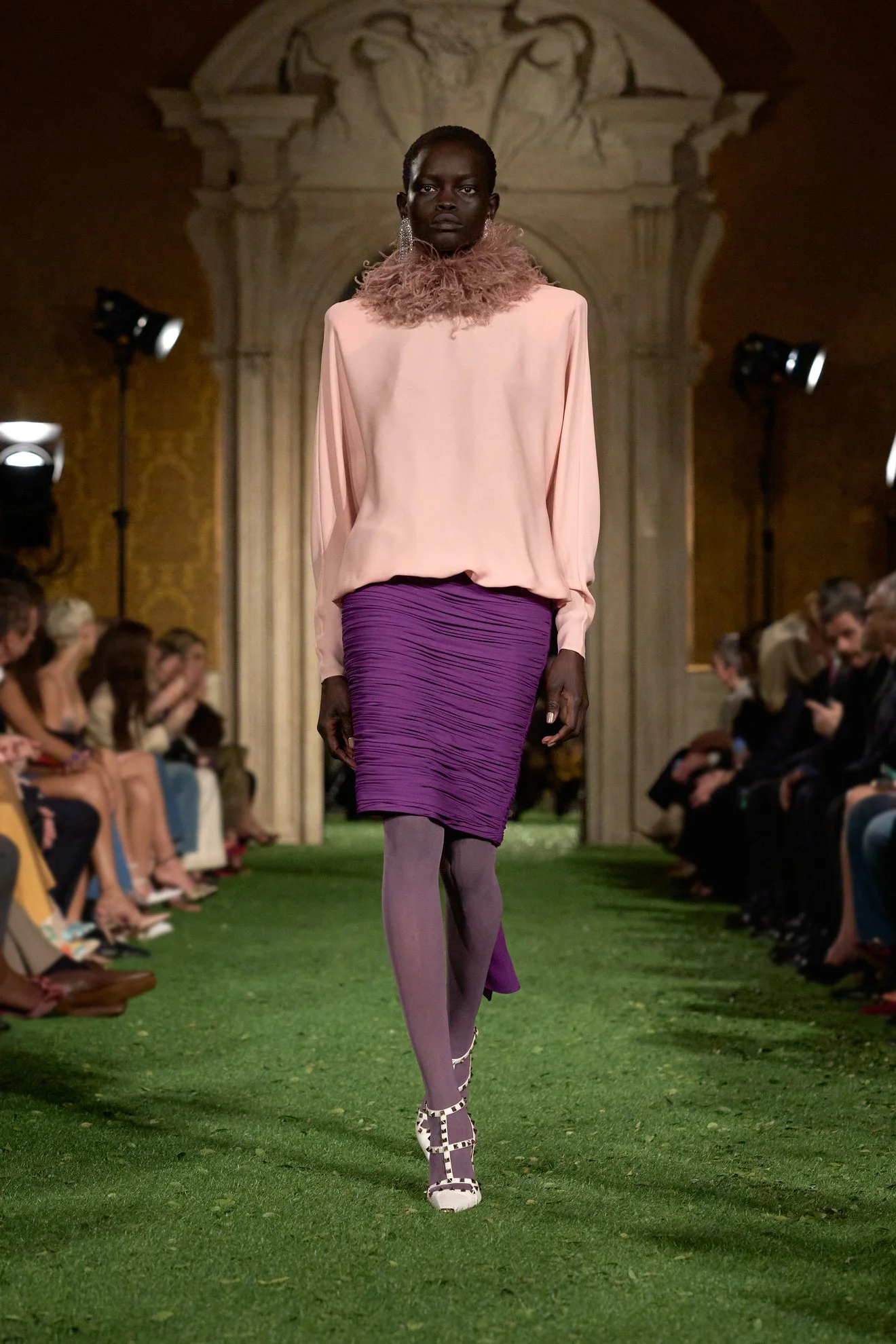  Look 17 