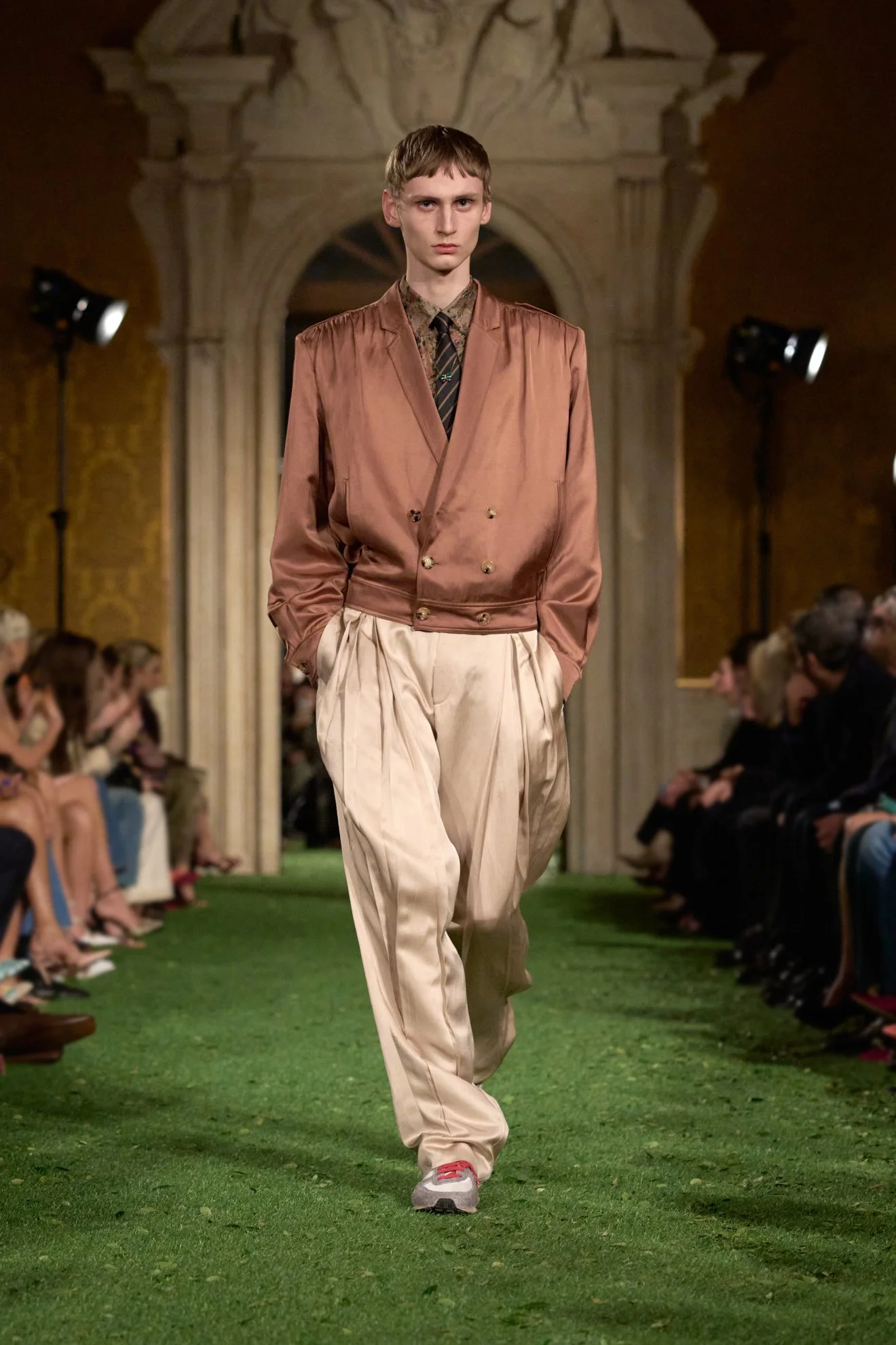  Look 20 