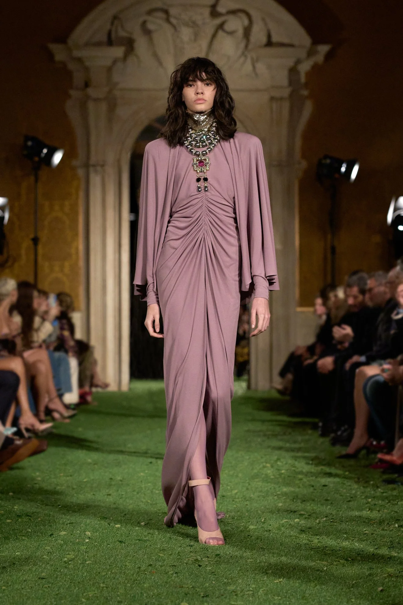  Look 35 
