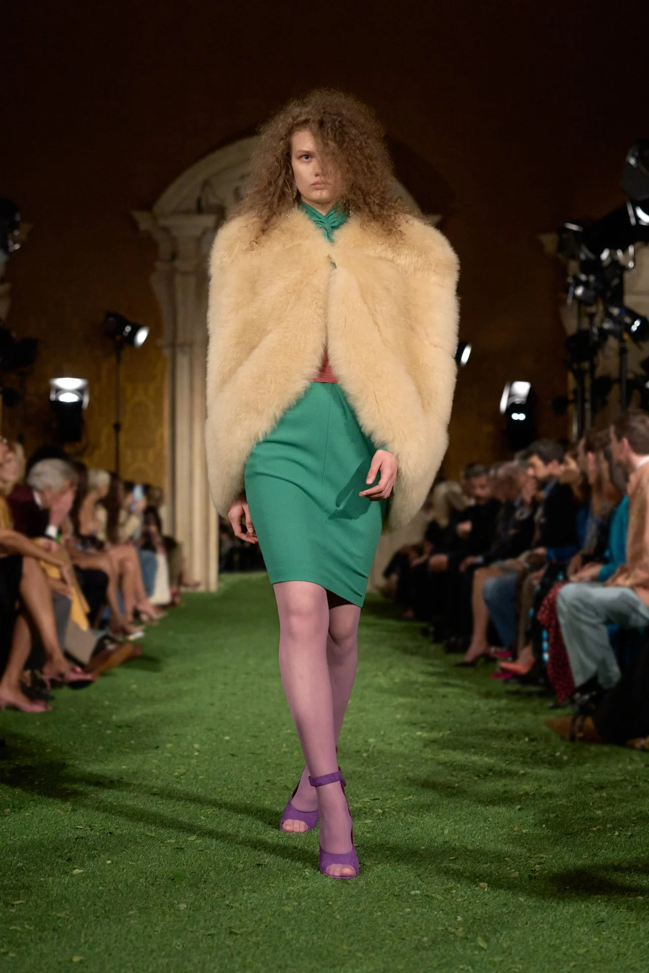  Look 36 