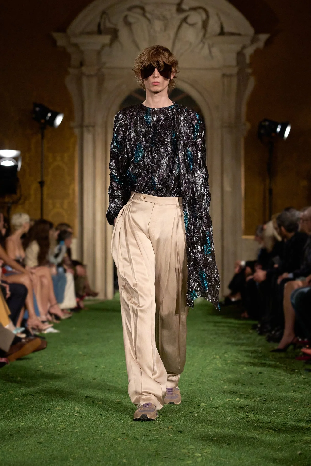  Look 39 