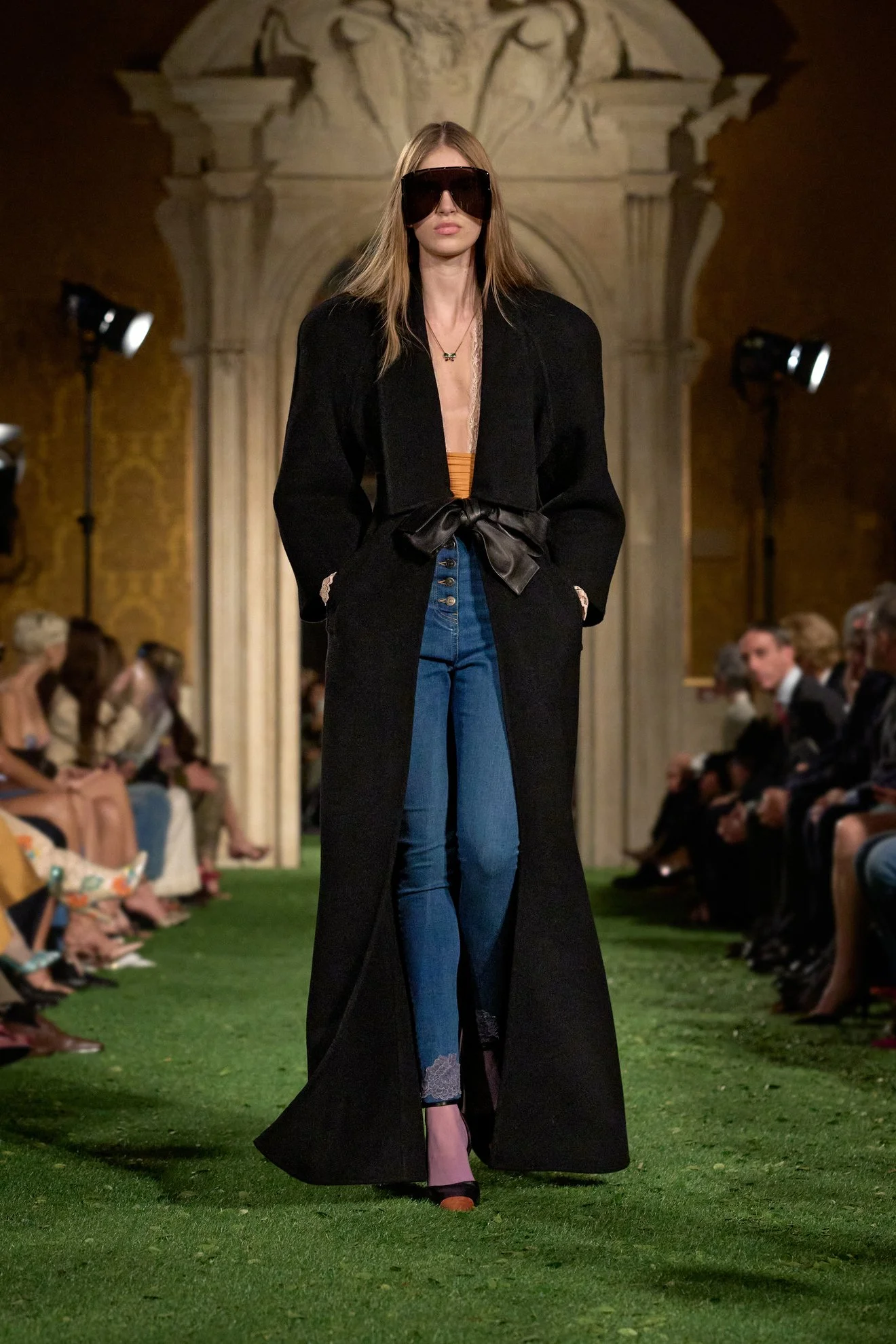  Look 41 