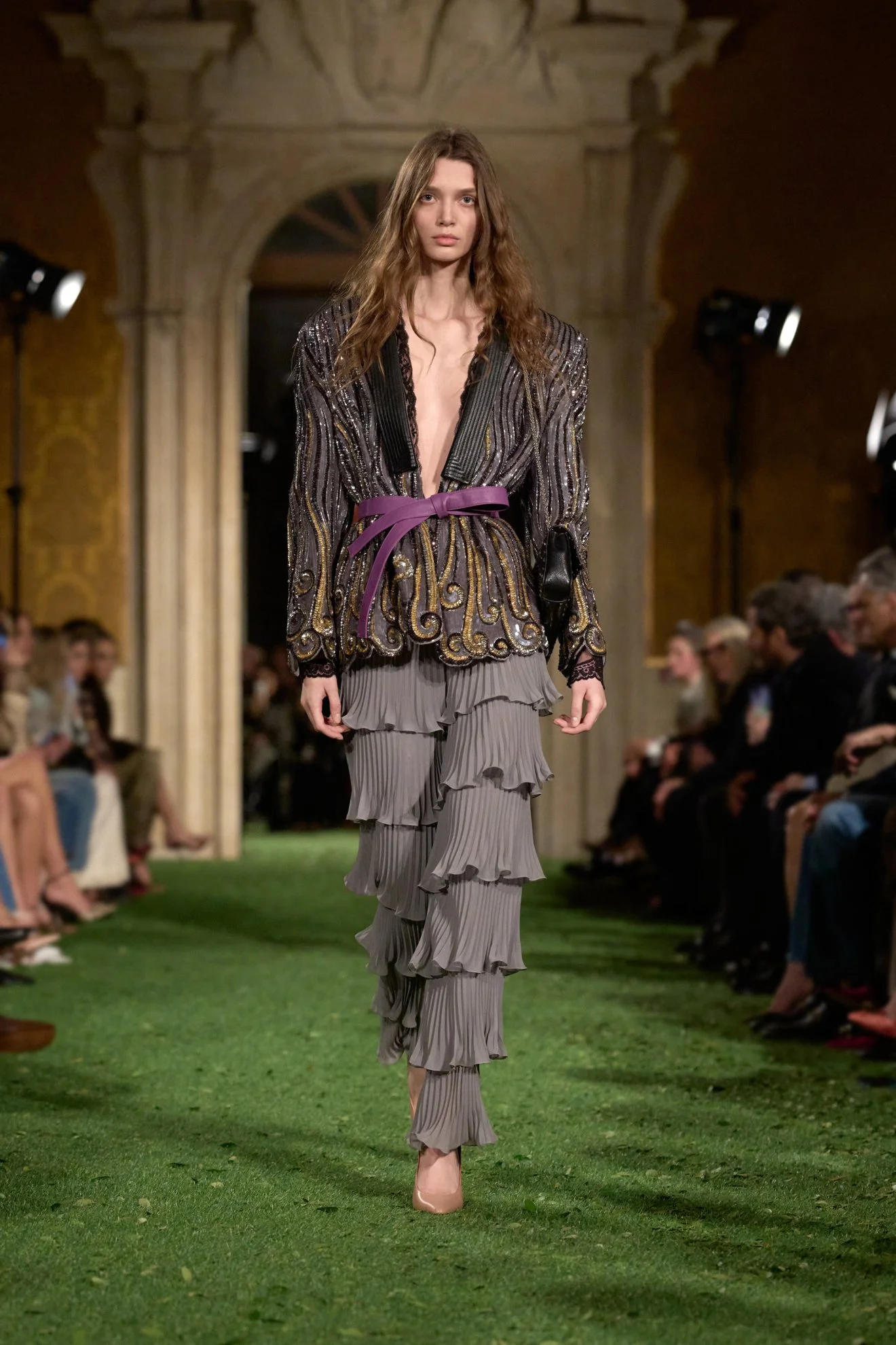  Look 46 