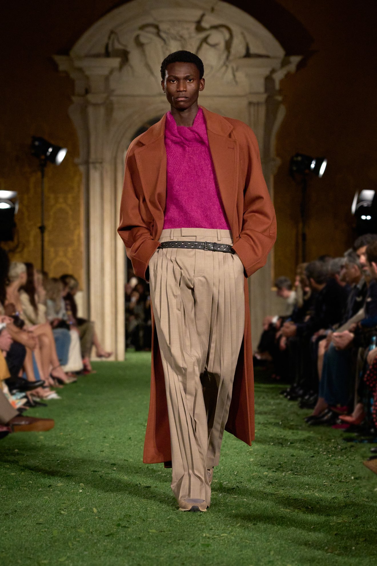  Look 47 