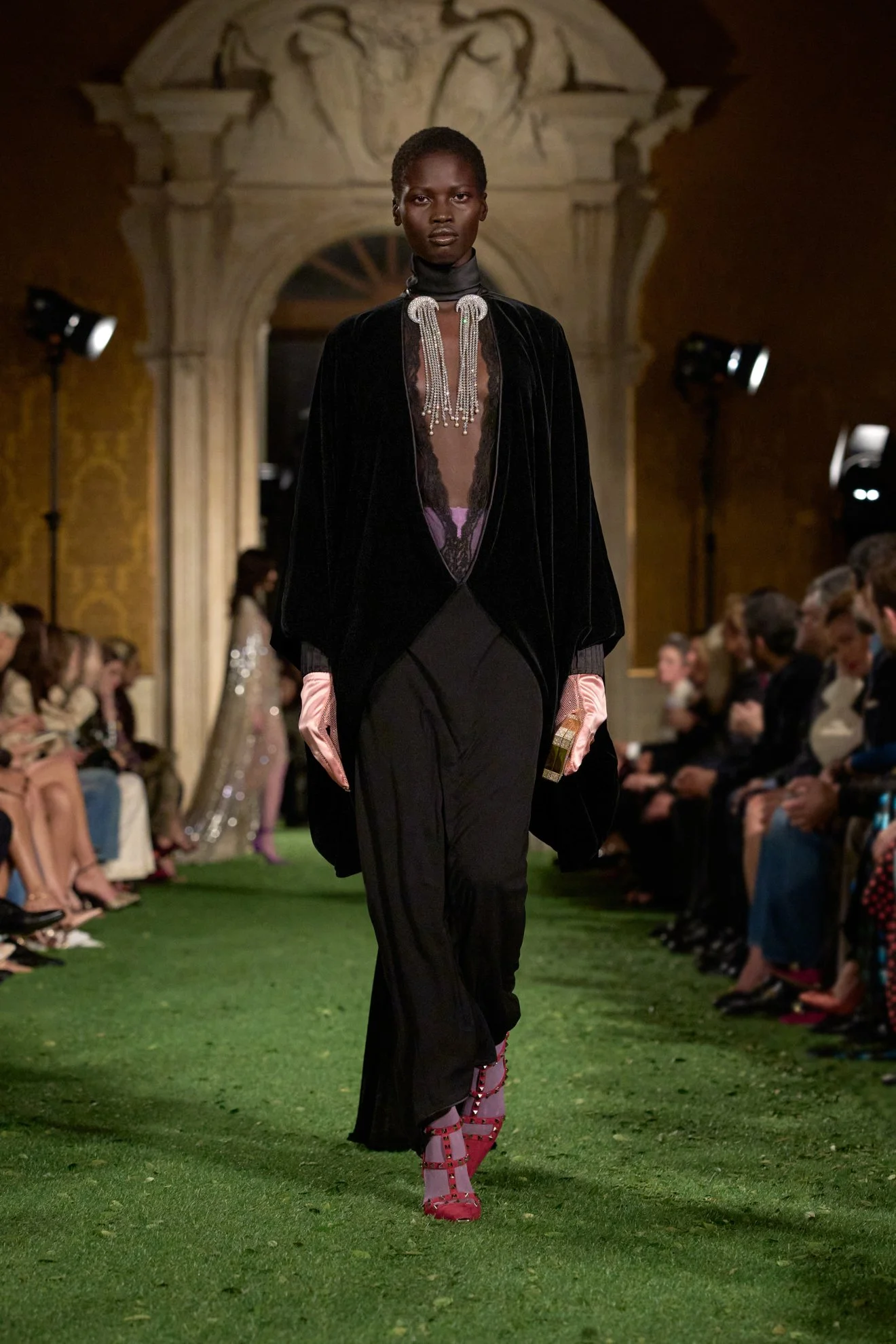  Look 53 