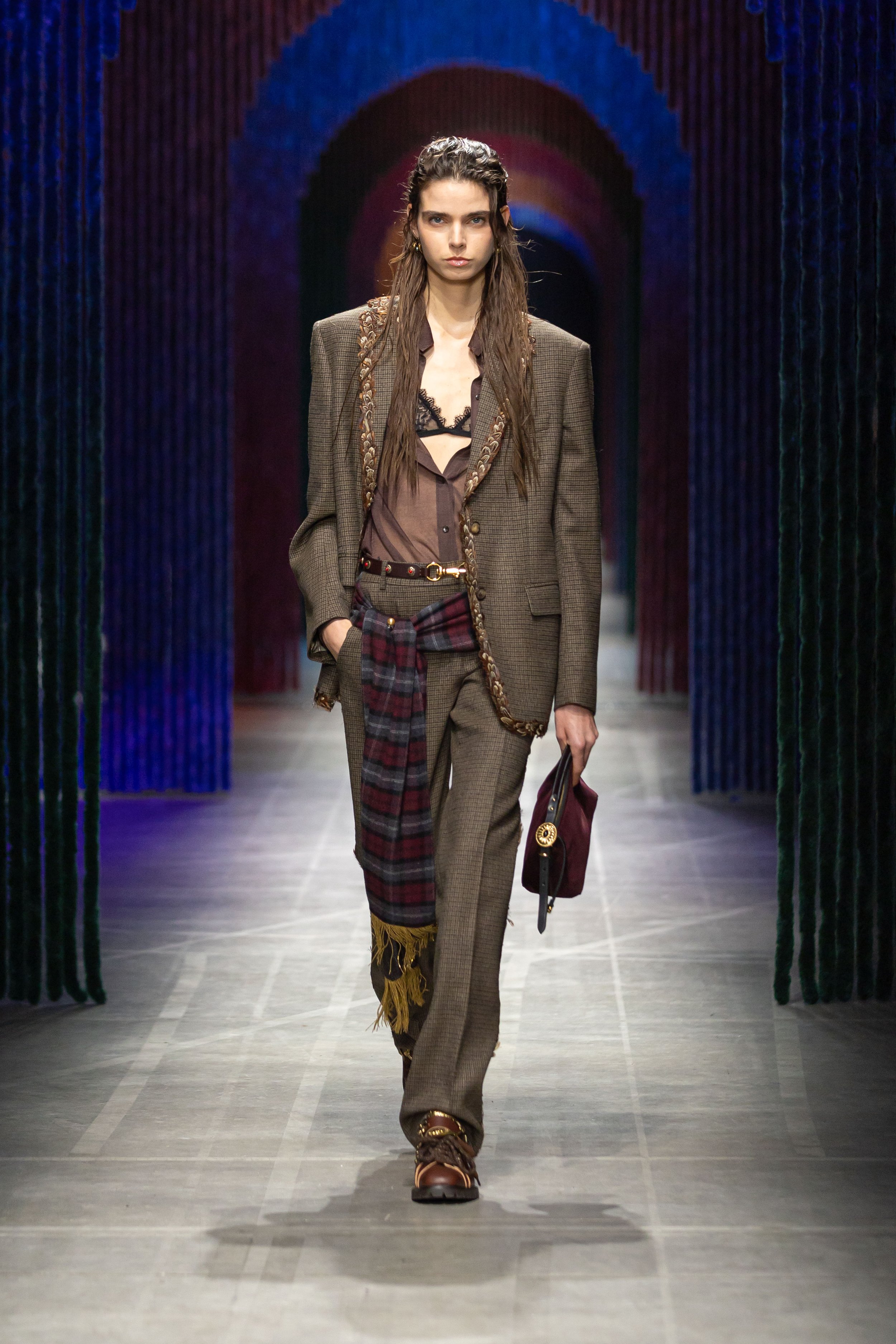  Look 04 