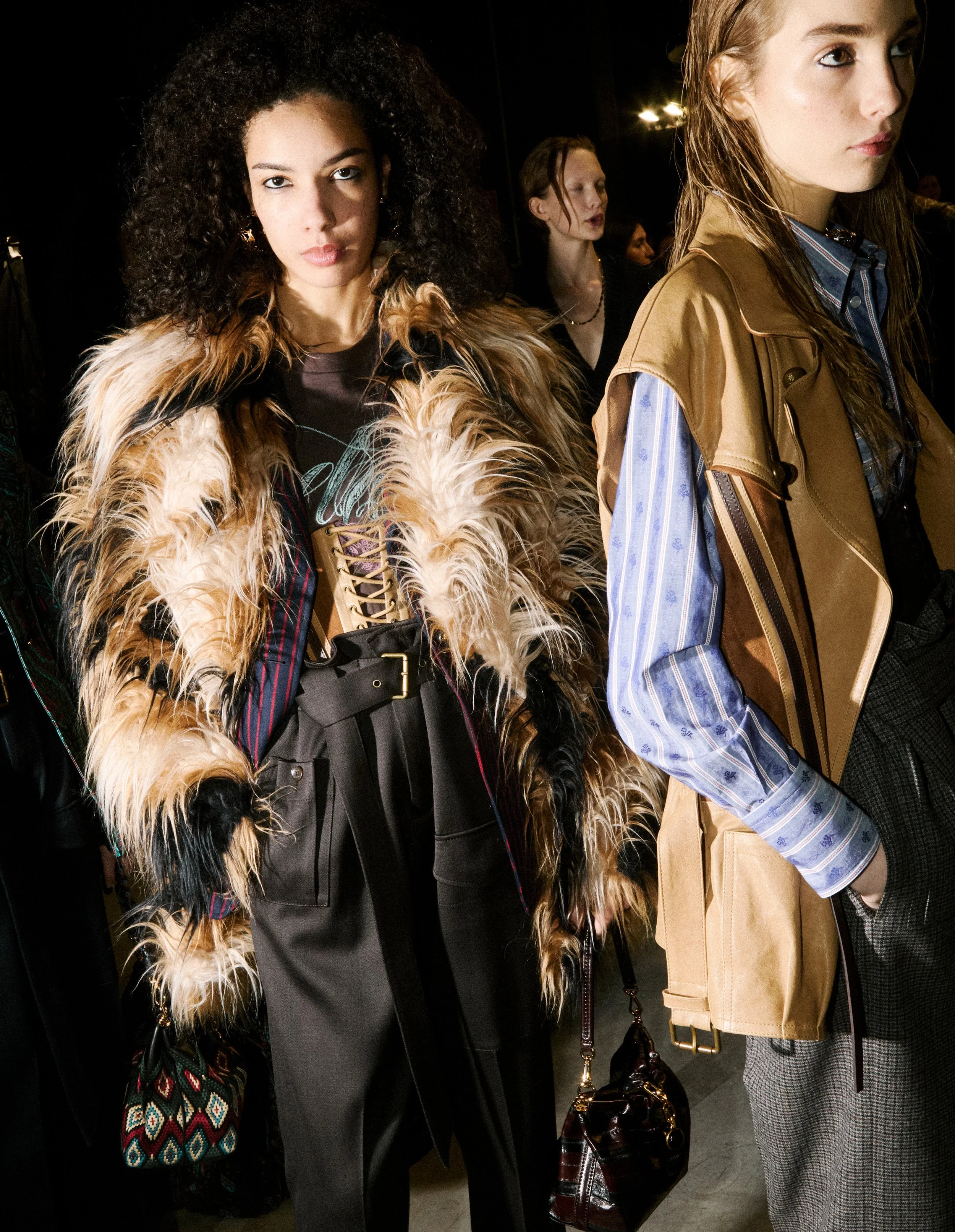 ETRO WINTER 26 BACKSTAGE10.jpg