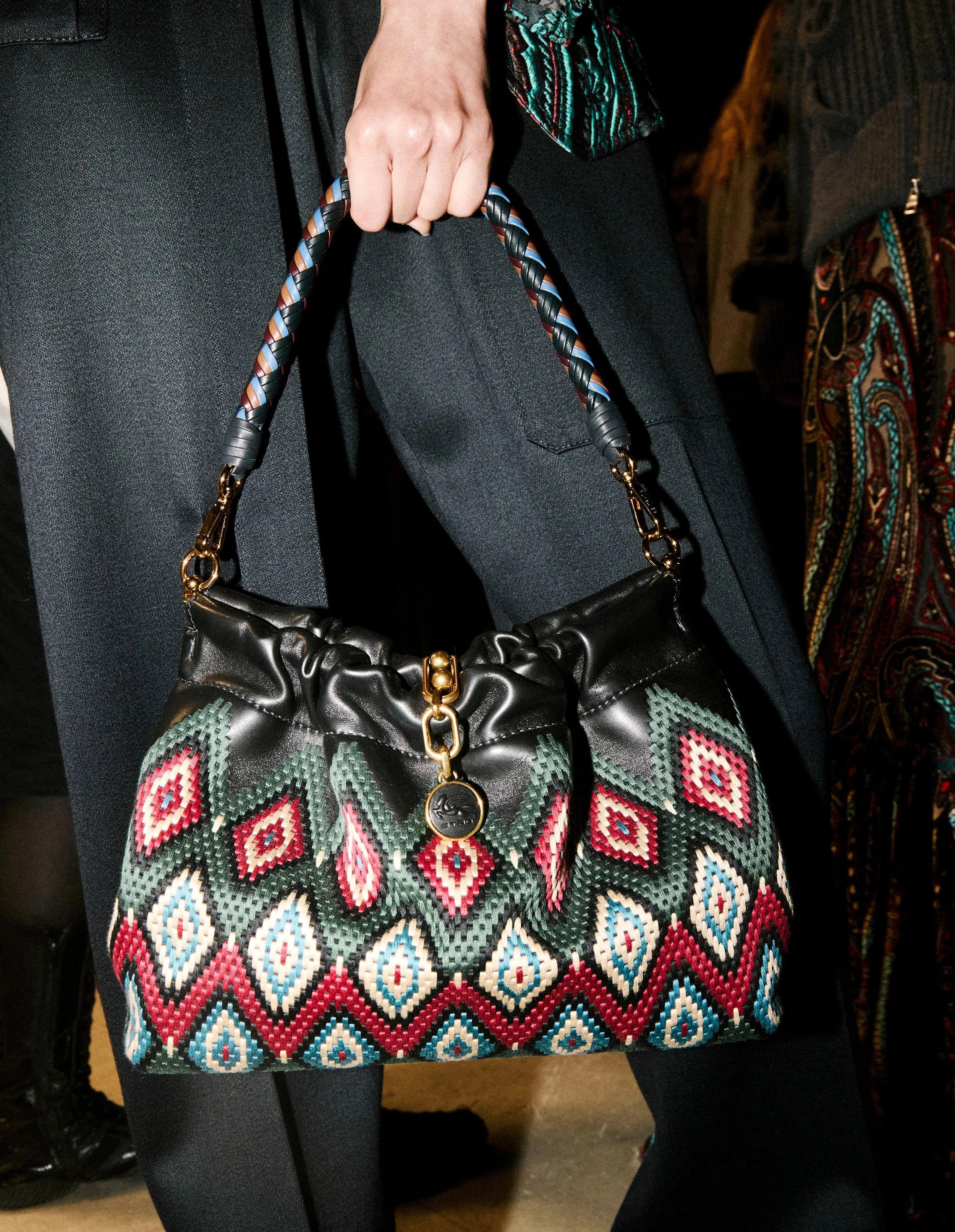 ETRO WINTER 26 BACKSTAGE9.jpg