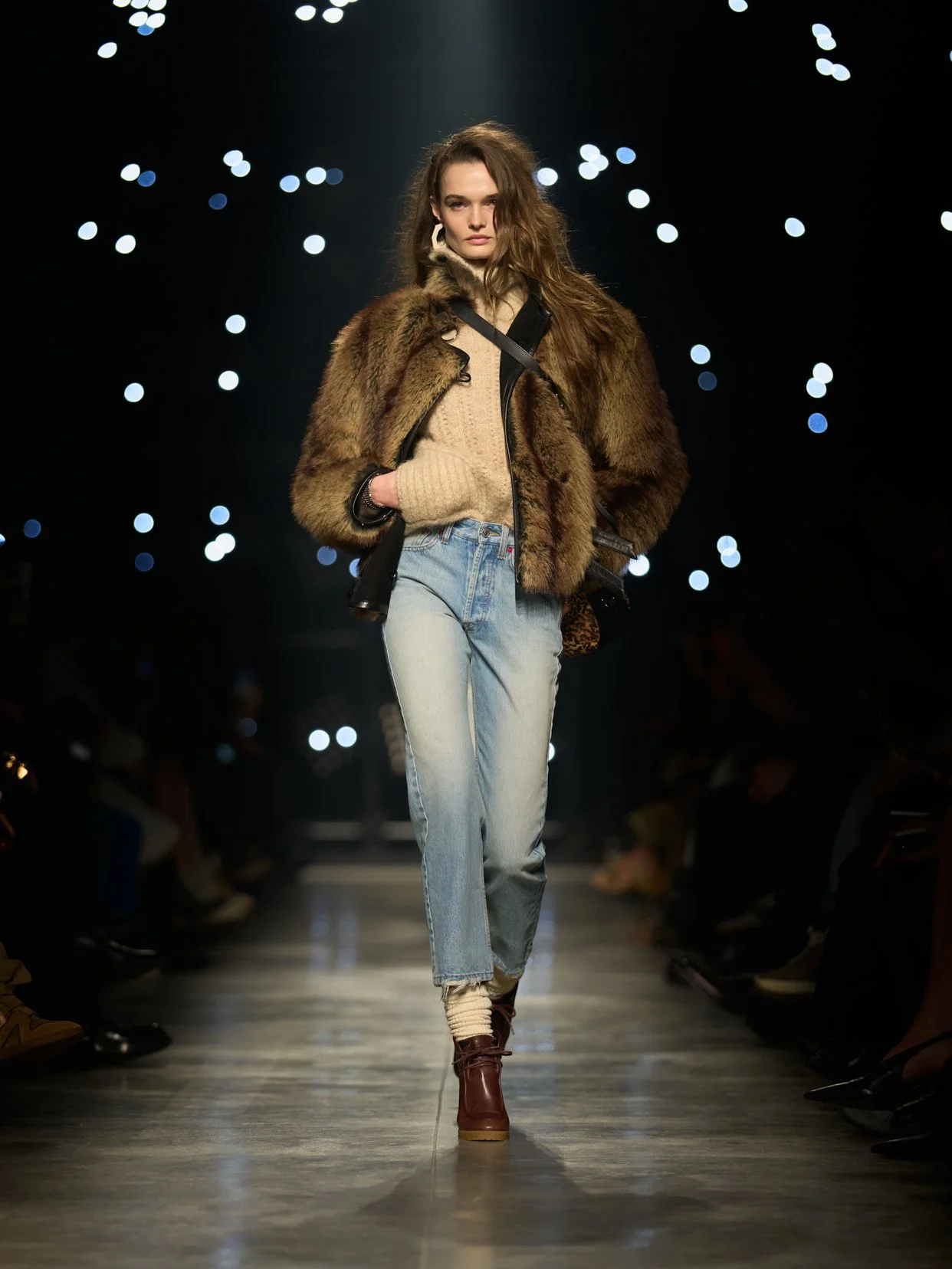  Look 13 
