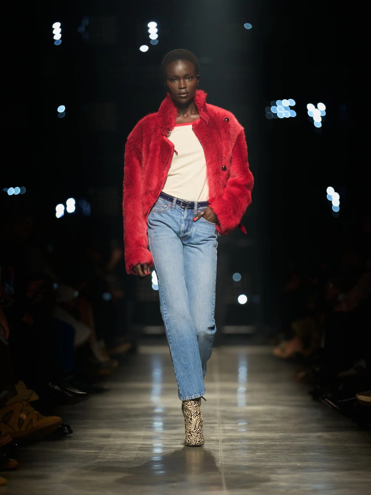  Look 17 