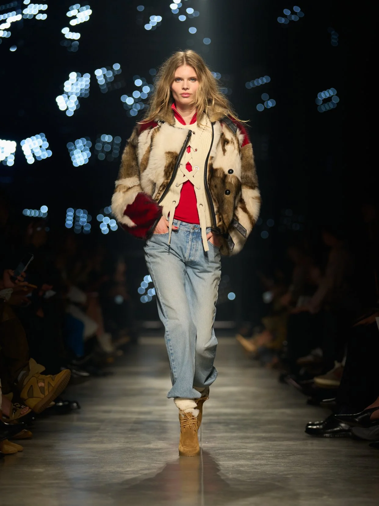  Look 27 