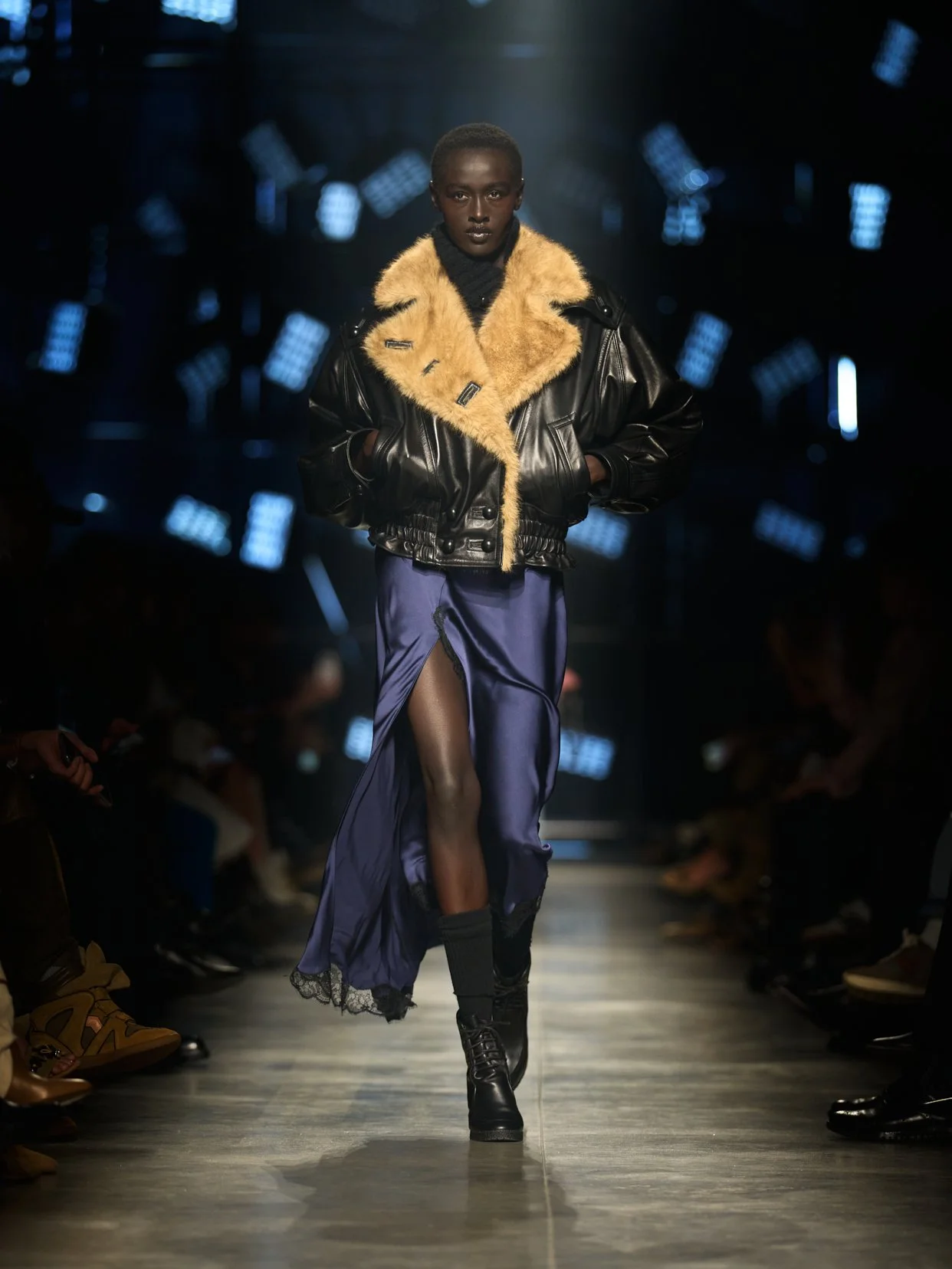  Look 35 