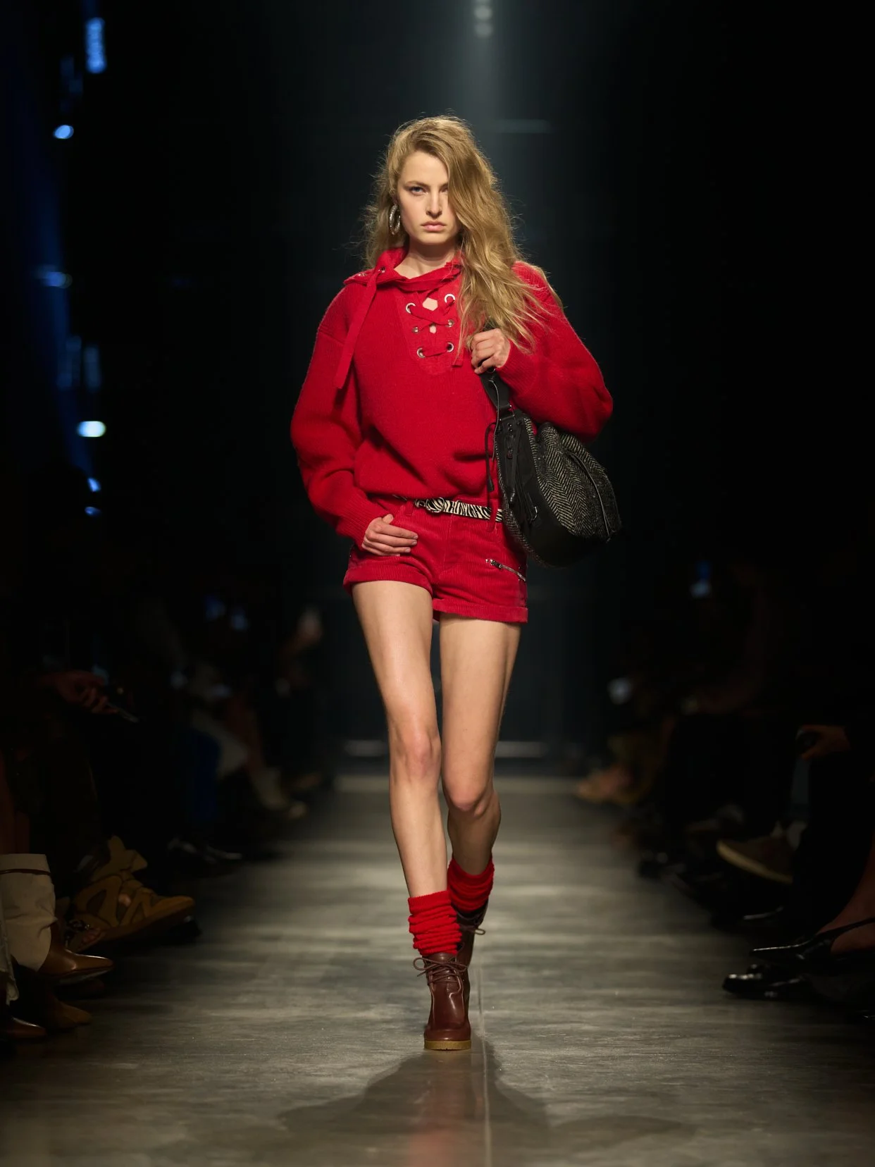  Look 41 