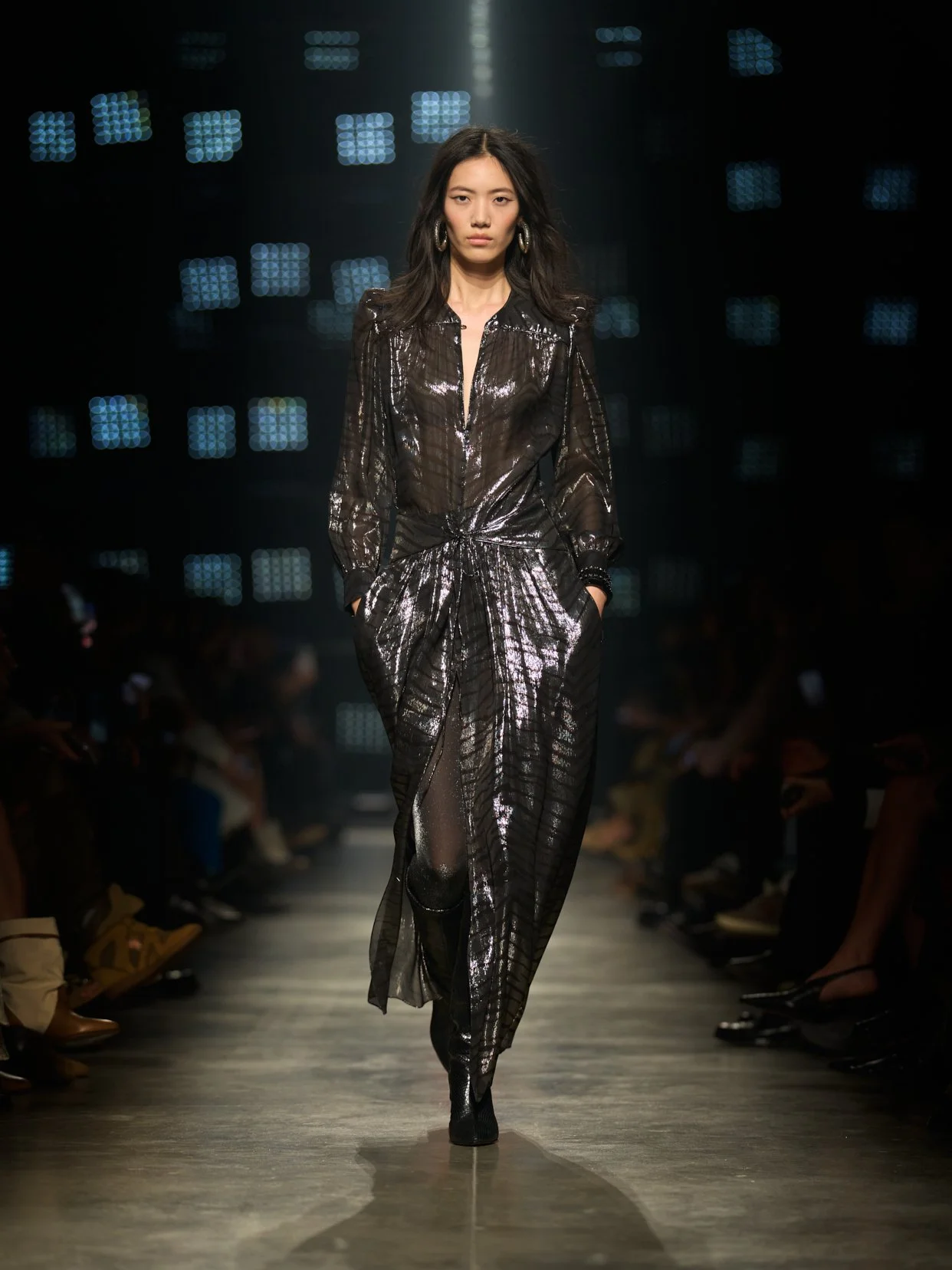  Look 42 