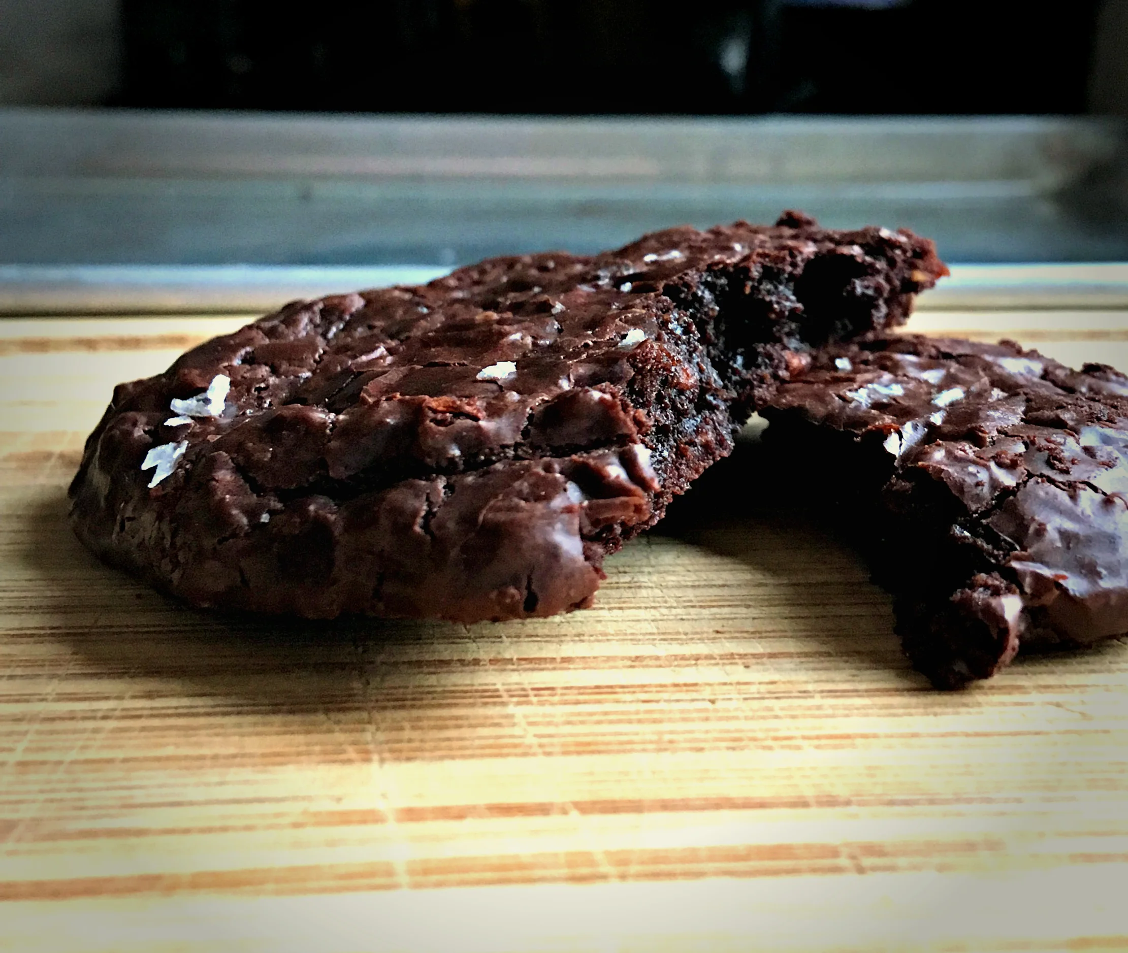 Fudgy chocolate walnut cookies (glutenfree) — Beneath the Crust