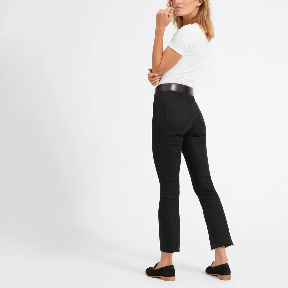 The Kick Crop Jean